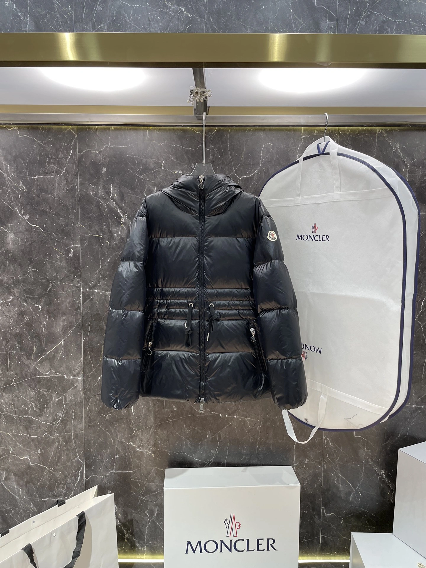 Moncler Down Jackets Reliable 145961