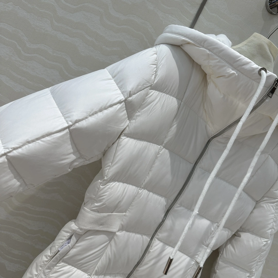 Moncler Down Jackets OdorResistant 145962