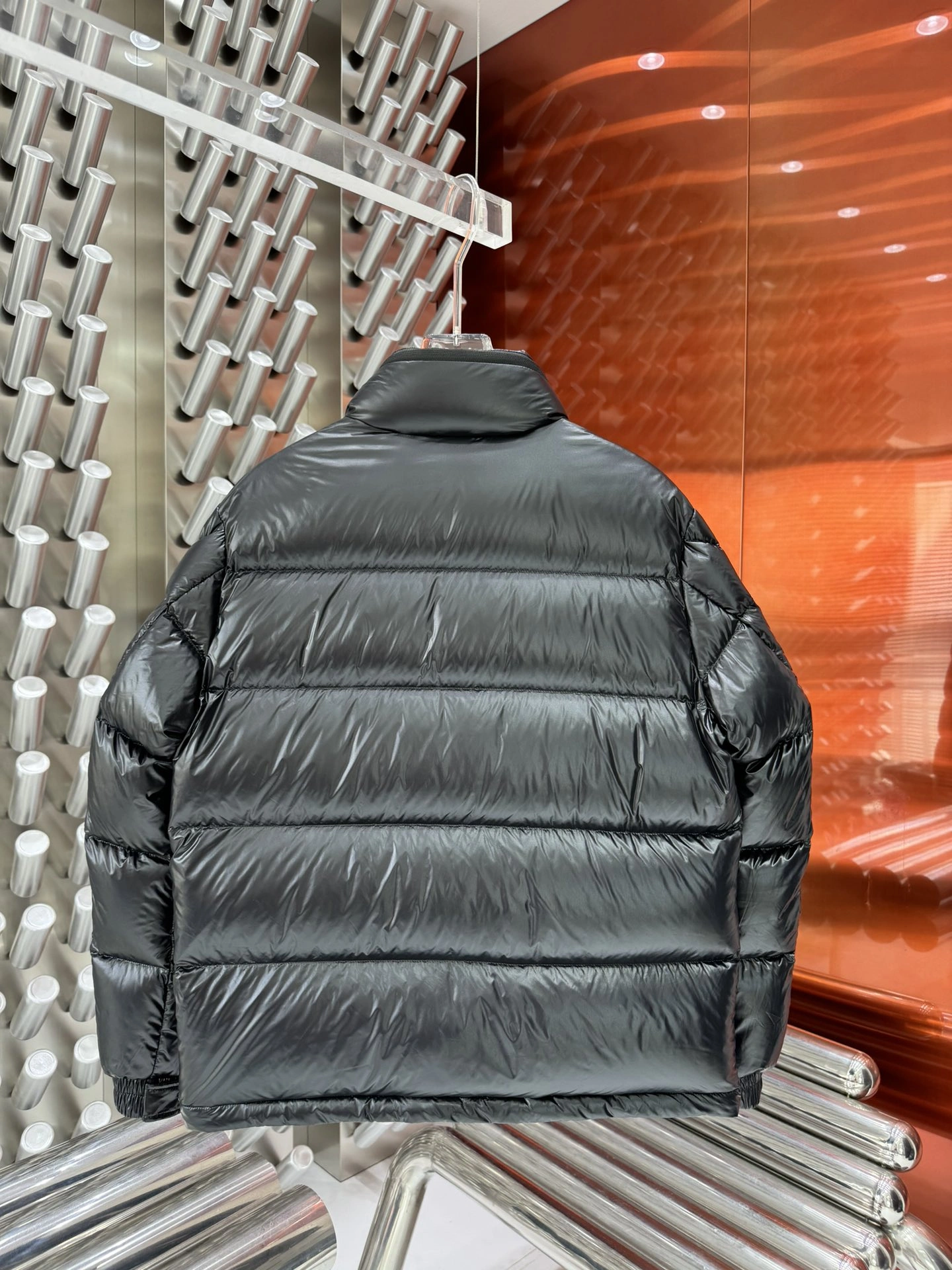Moncler Down Jackets Versatile 145968