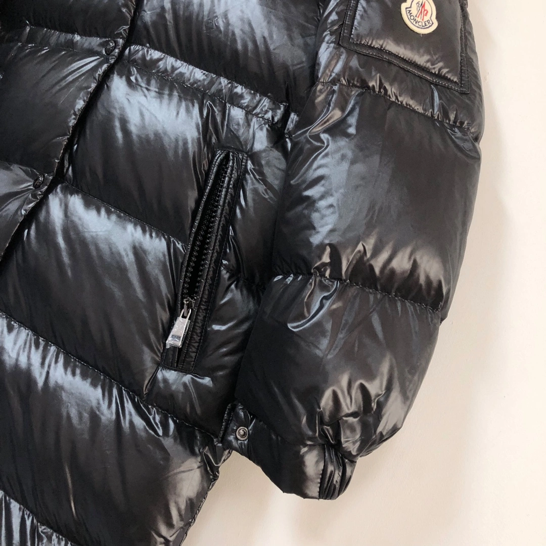 FreshLook Moncler Down Jackets 139520