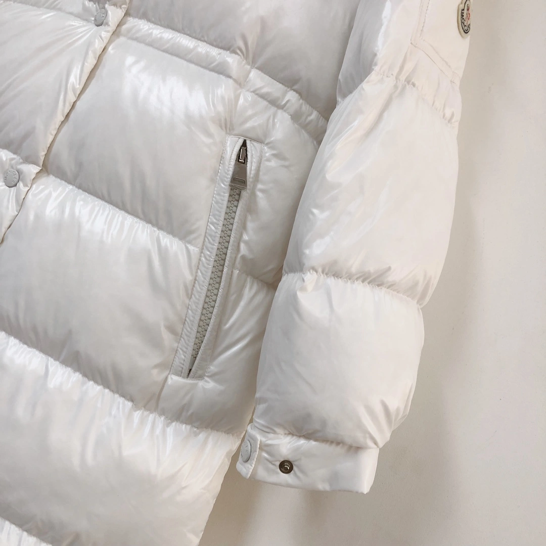 Moncler Down Jackets WeatherProof 145953