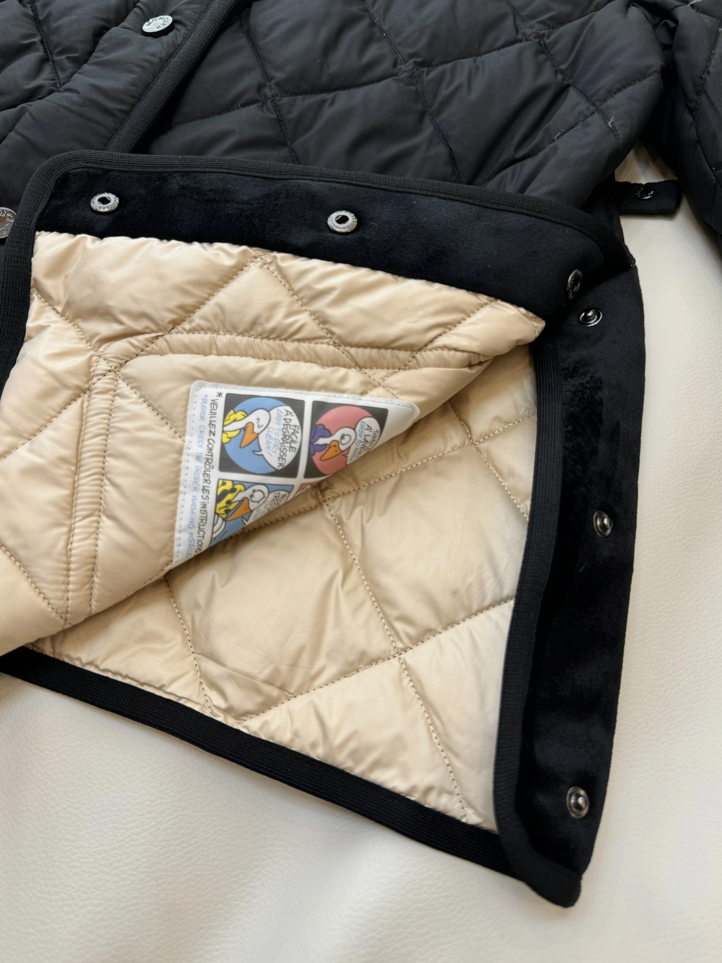 SmartChoice Moncler Down Jackets 145954