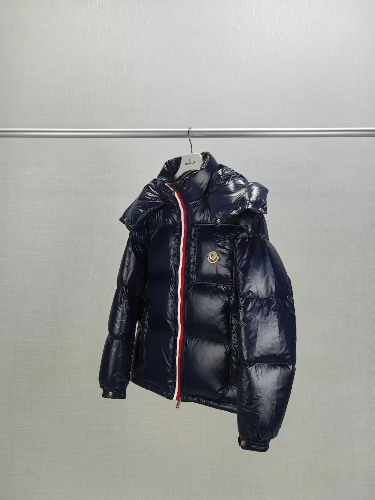 Supportive Moncler Down Jackets 145940