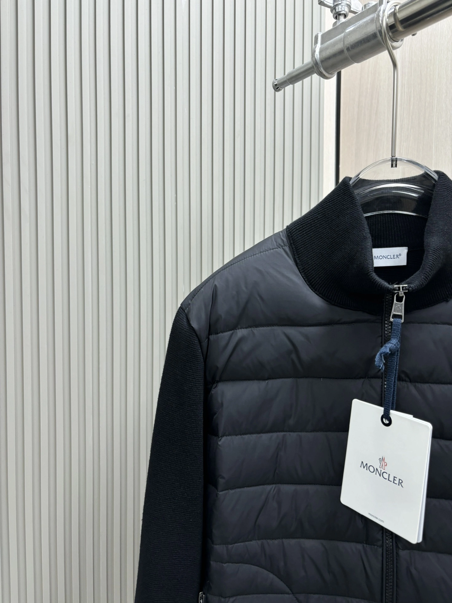Efficient Moncler Down Jackets 145942