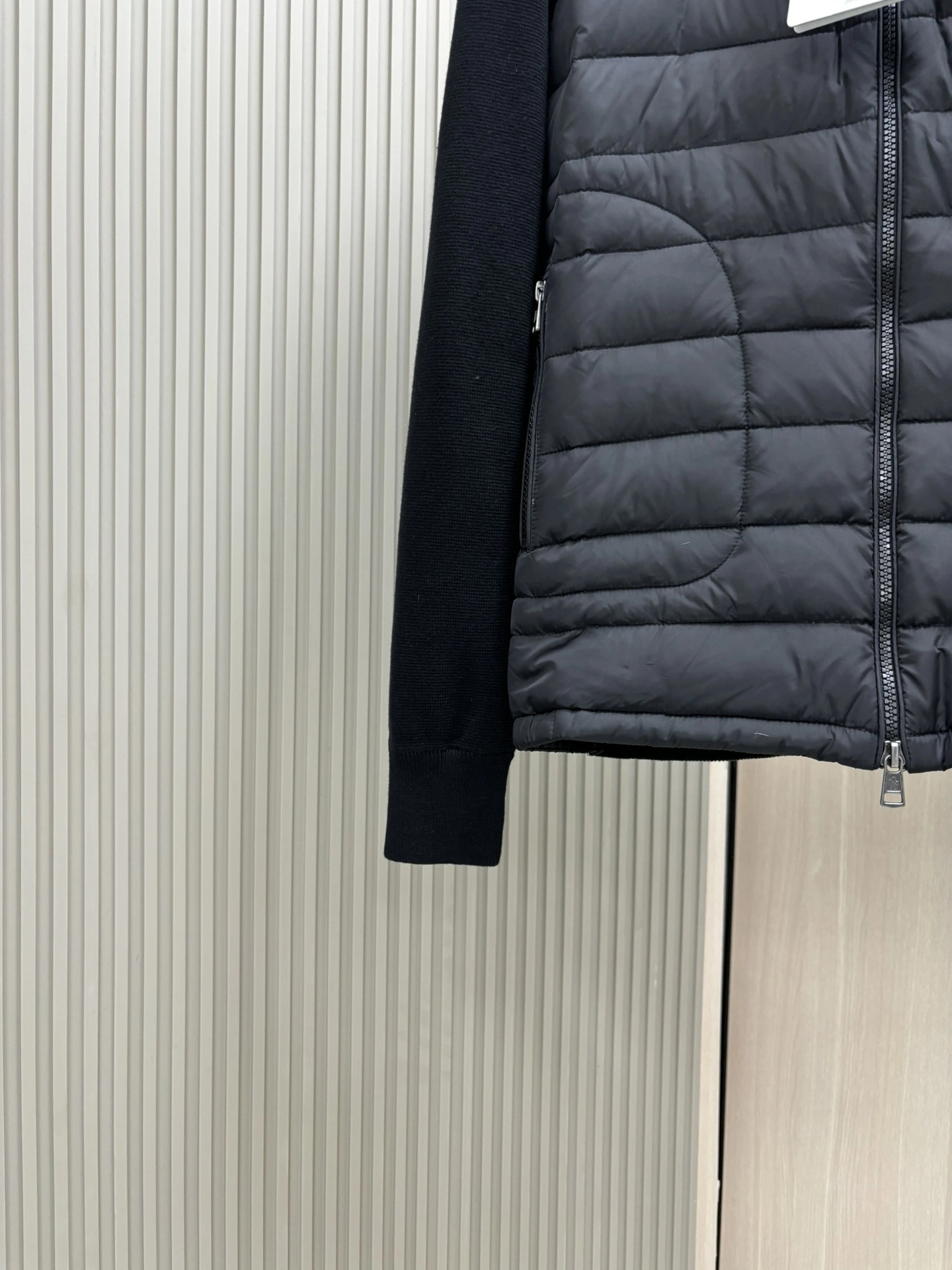 Efficient Moncler Down Jackets 145942