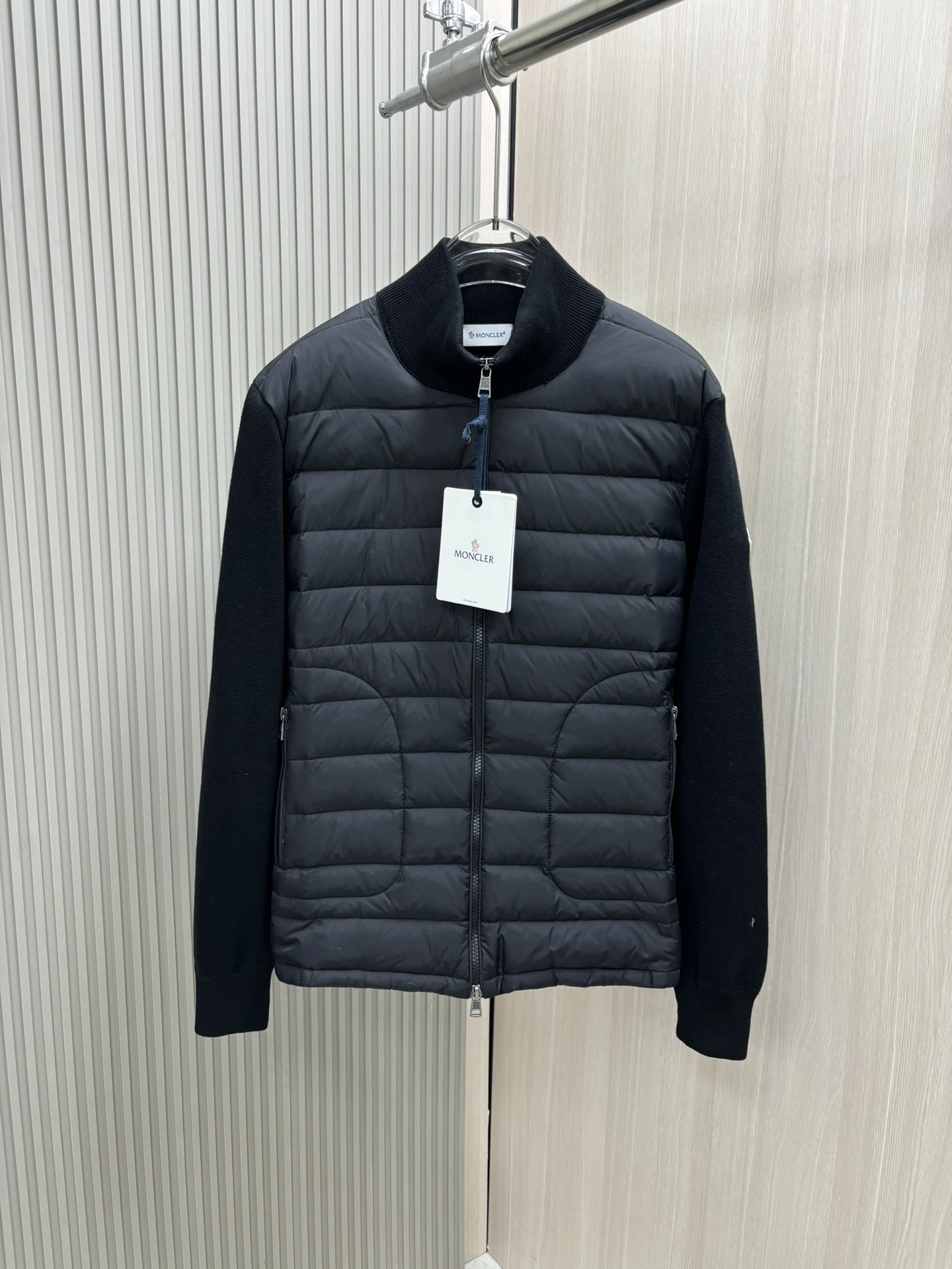 Efficient Moncler Down Jackets 145942