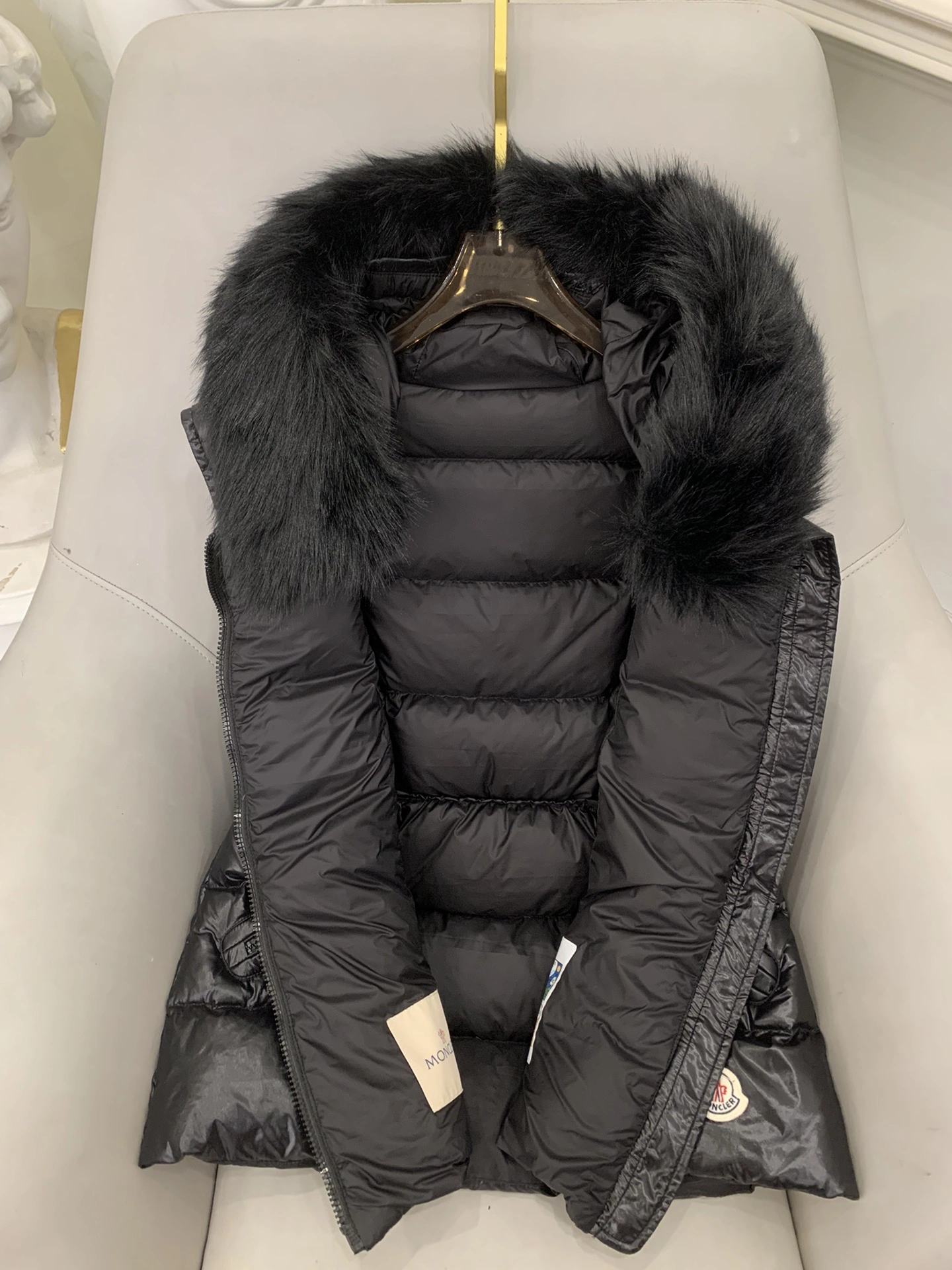 Moncler Down Jackets FashionForward 145936