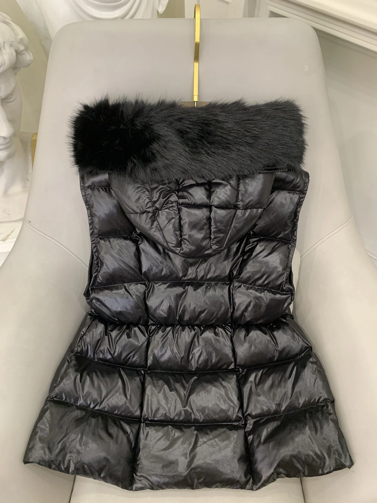 Moncler Down Jackets FashionForward 145936