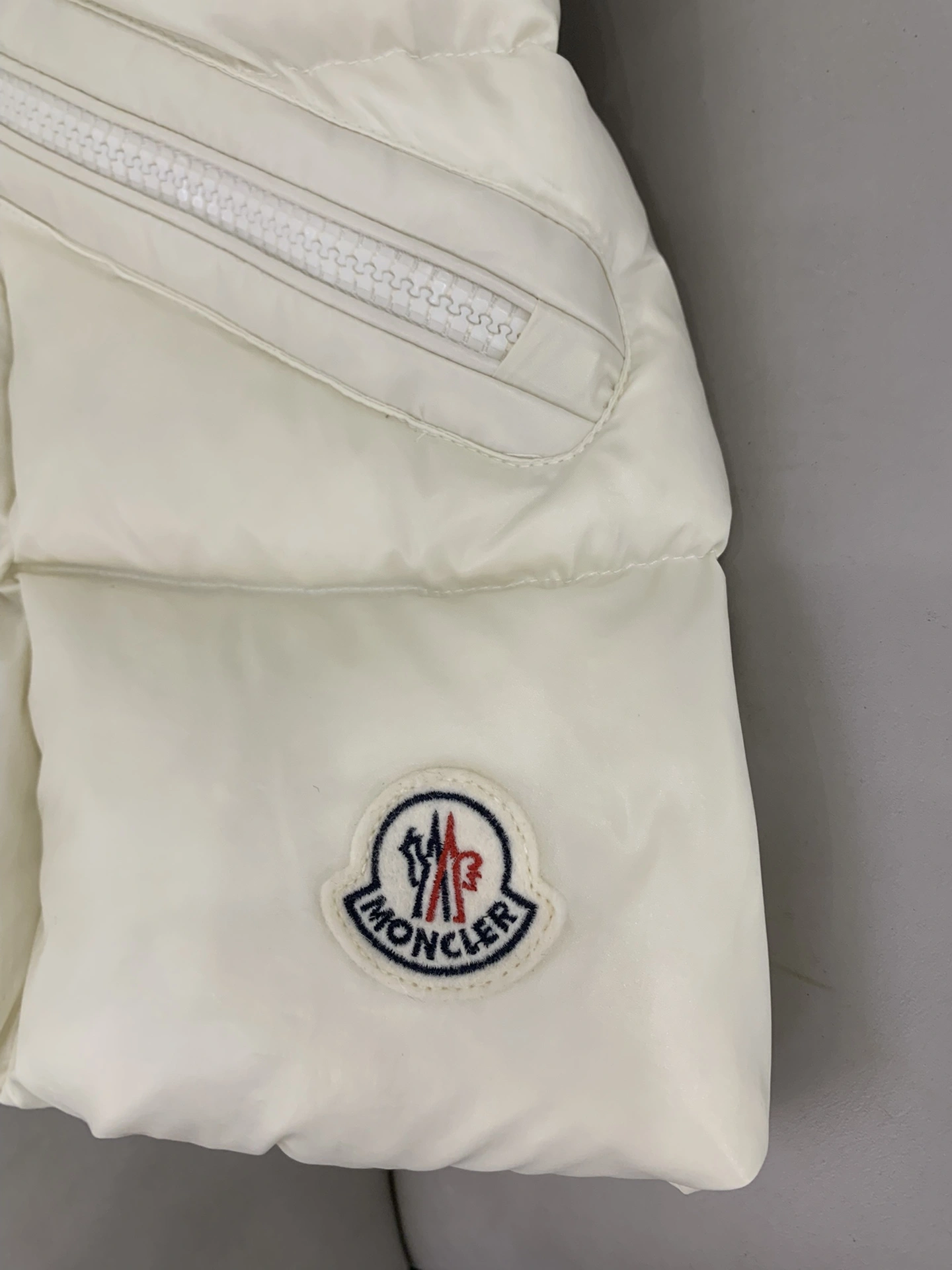 ComfortFit Moncler Down Jackets 145957