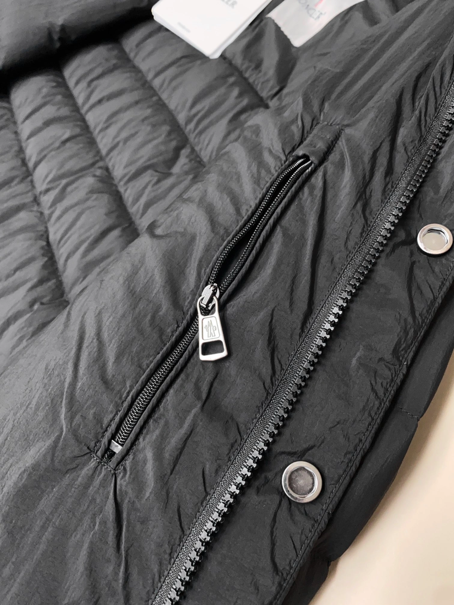 Chic Moncler Down Jackets 145946