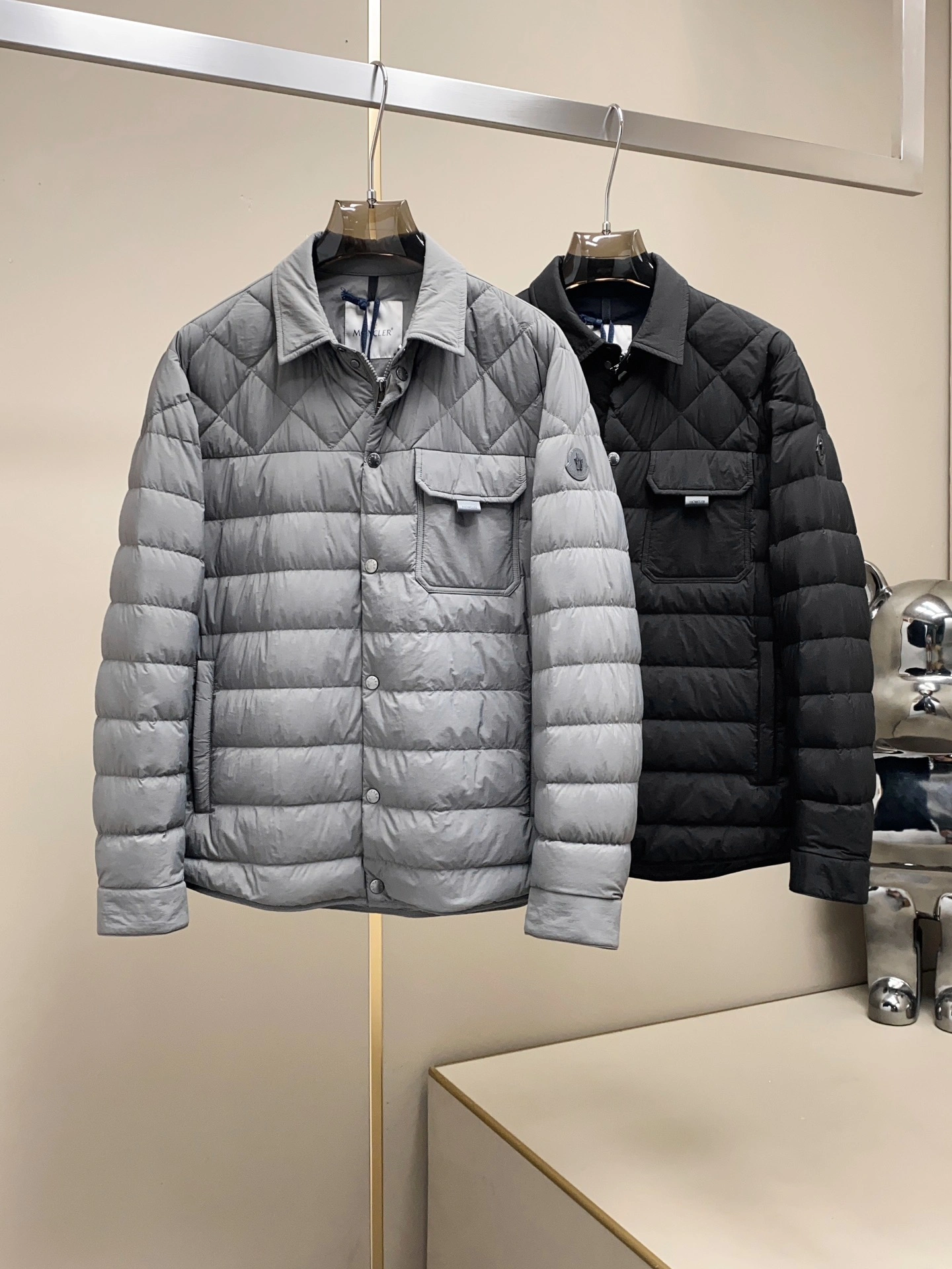 Moncler Down Jackets Bright 145943