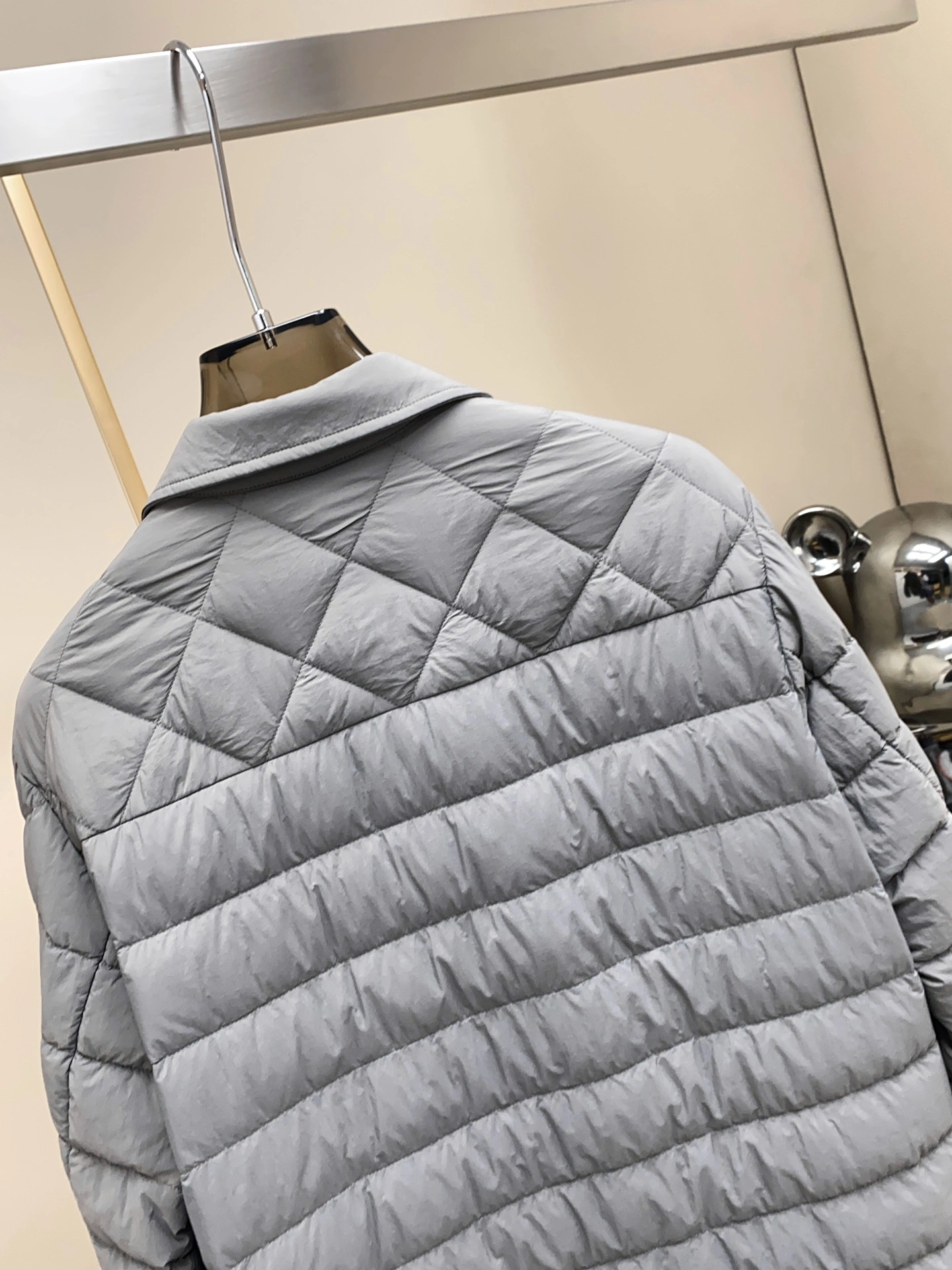 Moncler Down Jackets Bright 145943