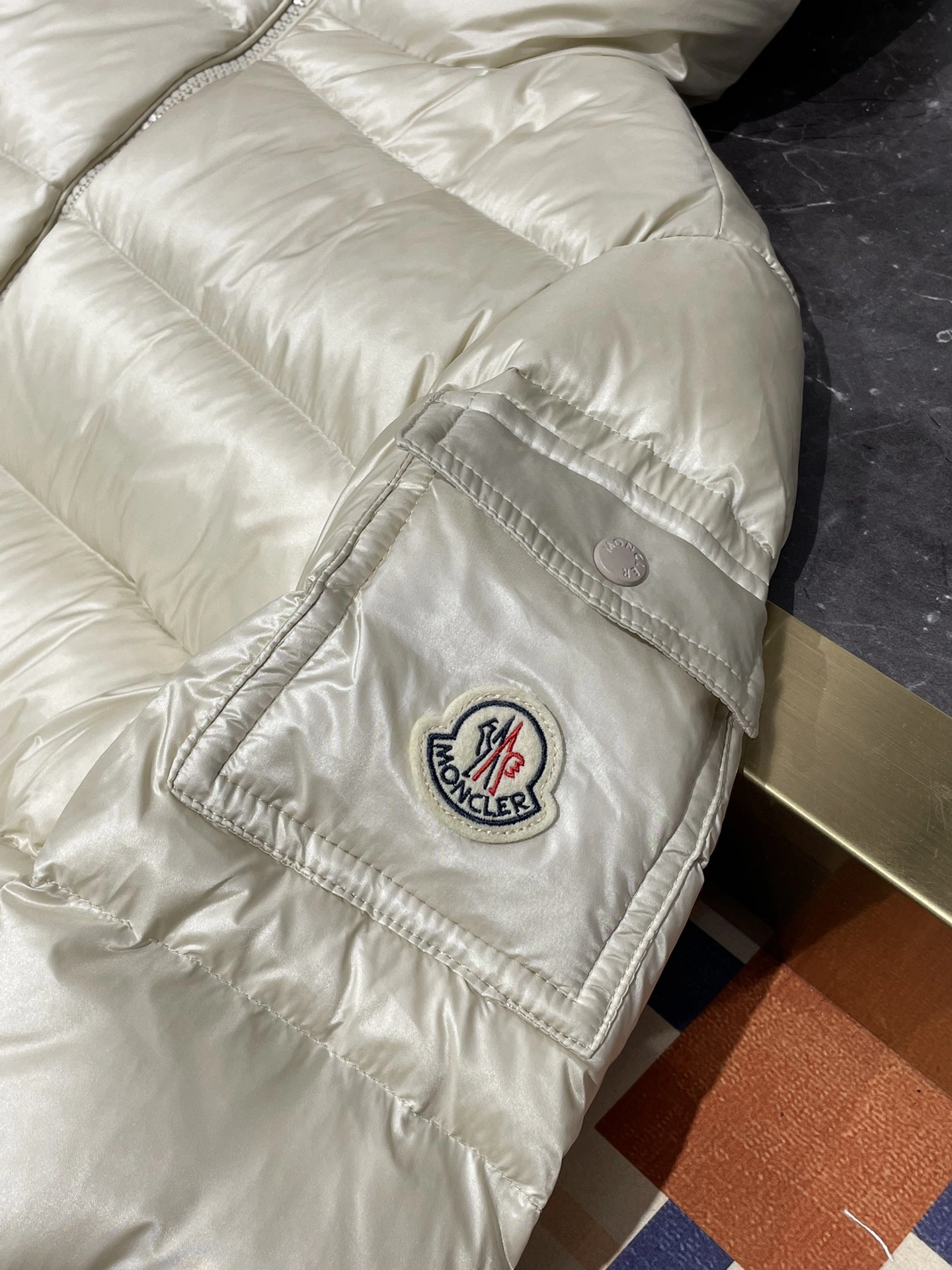 Moncler Down Jackets Seasonal 145948