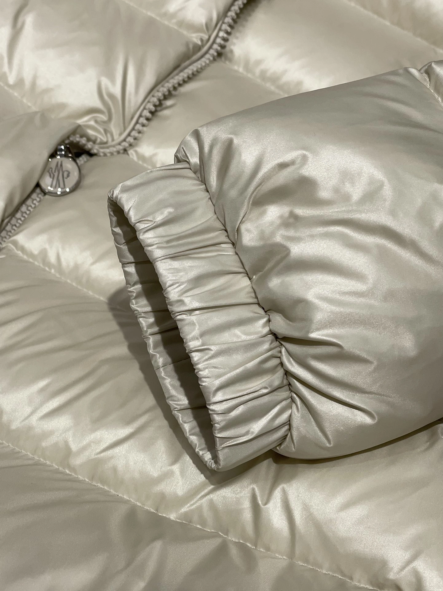 Moncler Down Jackets Seasonal 145948