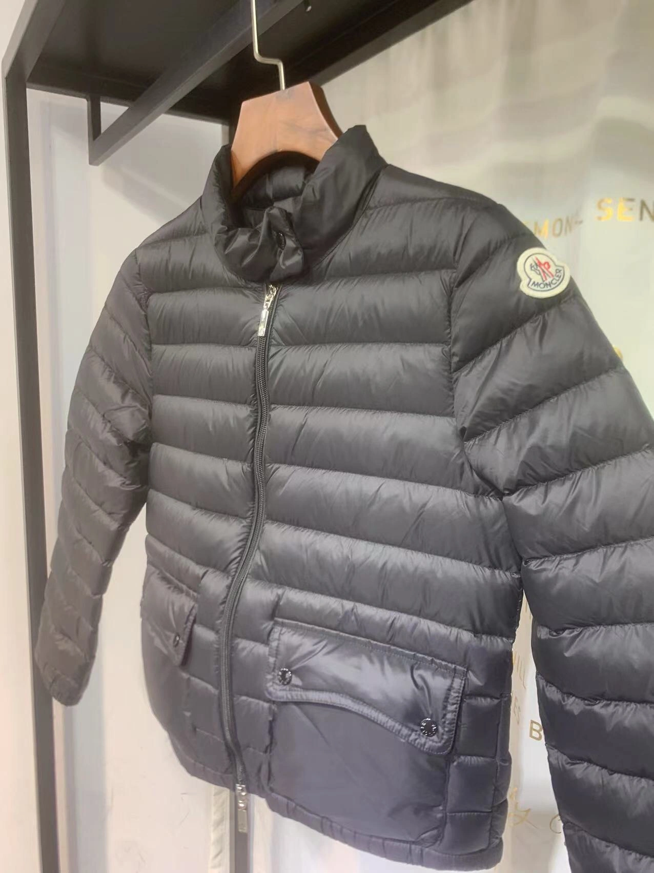 Moncler Down Jackets DailyWear 145935