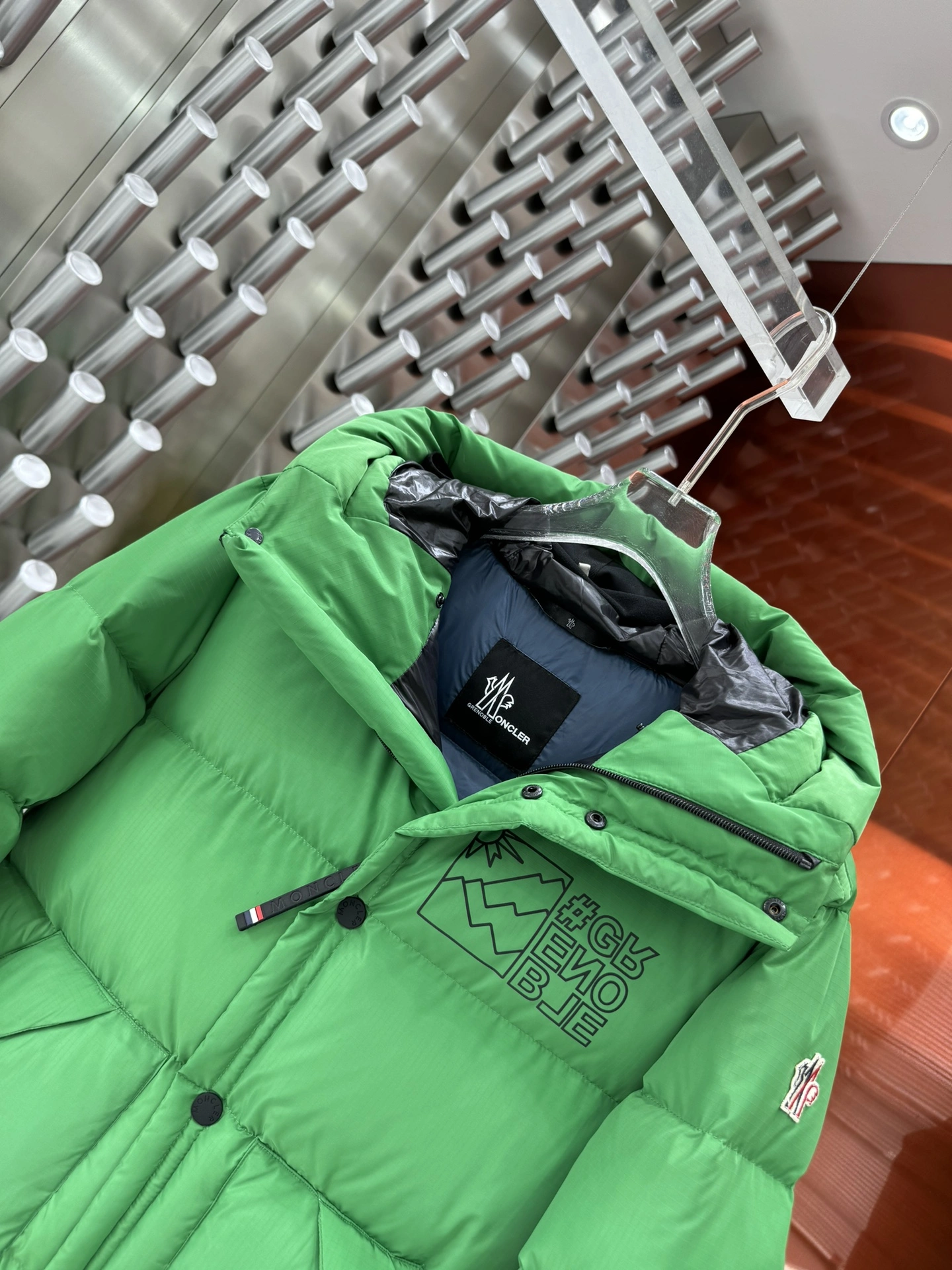 FlexibleFit Moncler Down Jackets 145933
