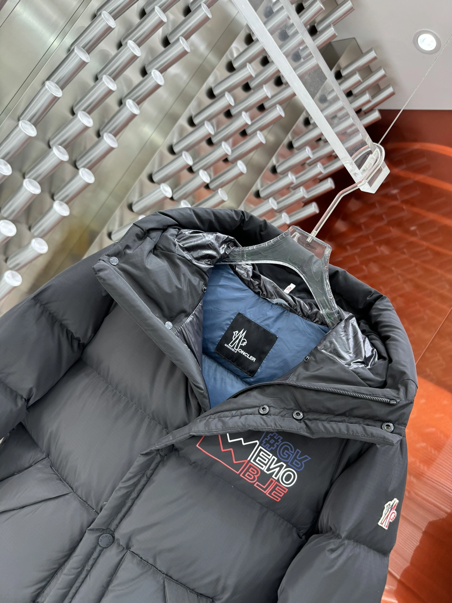 EyeCatching Moncler Down Jackets 145932