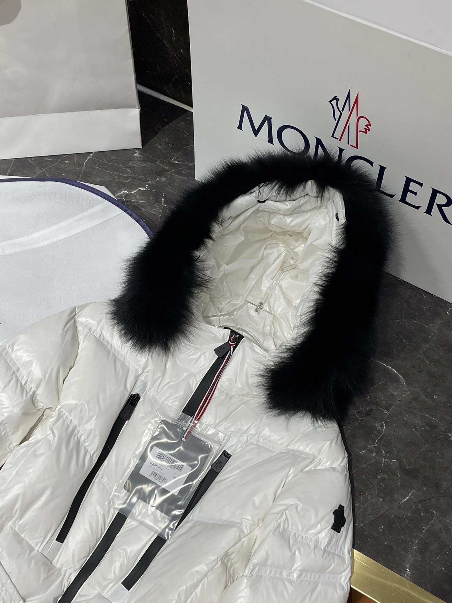 BestValue Moncler Down Jackets 145931