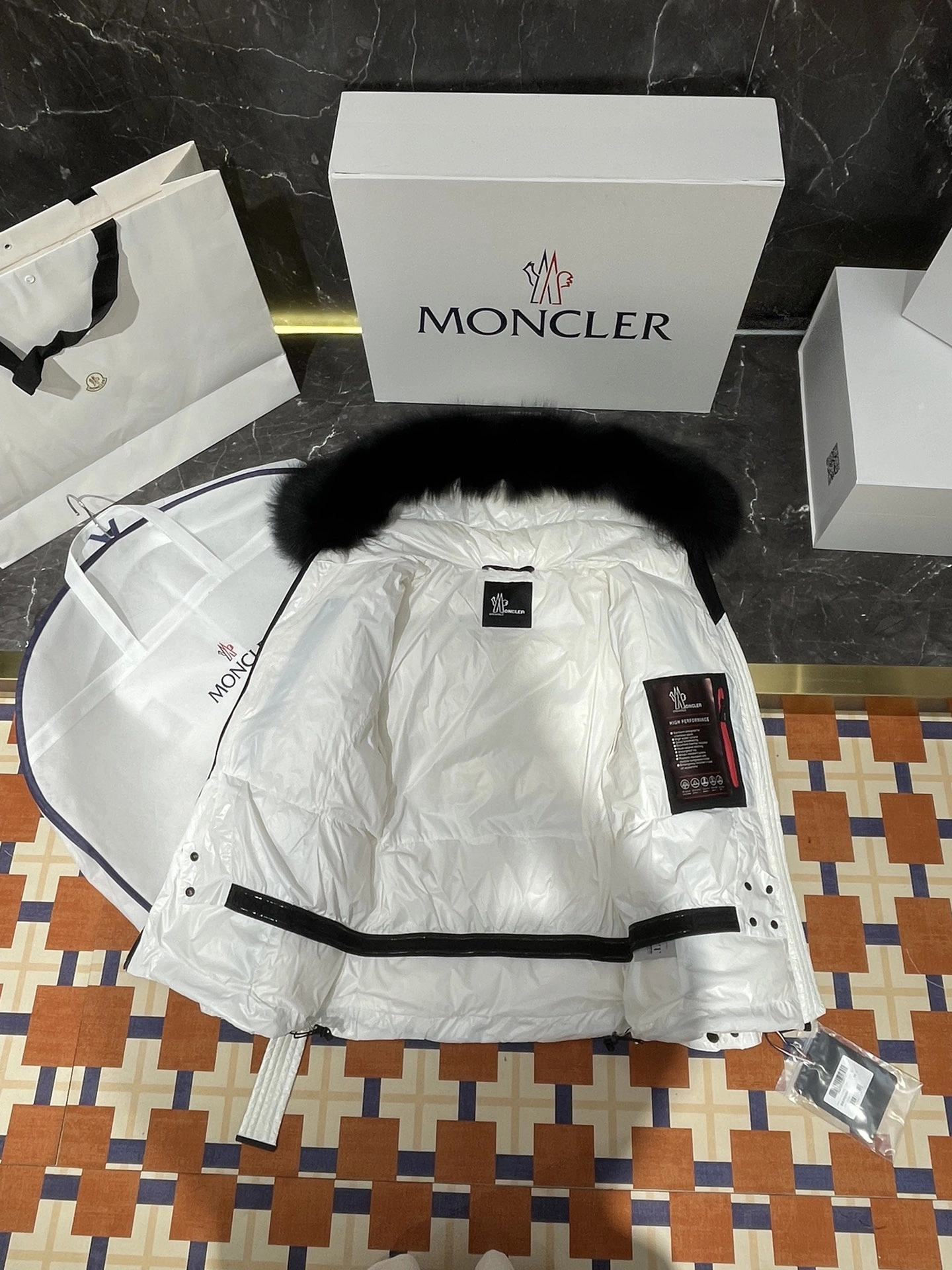 BestValue Moncler Down Jackets 145931