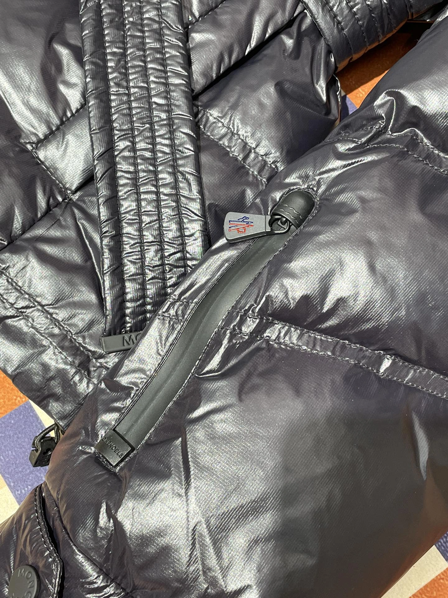 Moncler Down Jackets FlexibleFit 145926