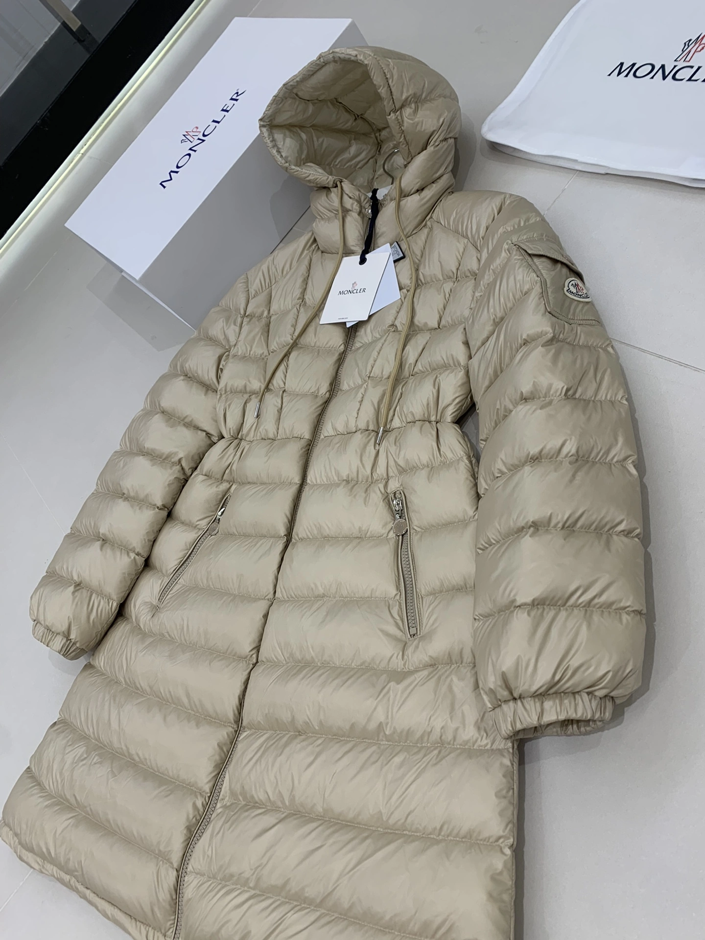 Attractive Moncler Down Jackets 145923