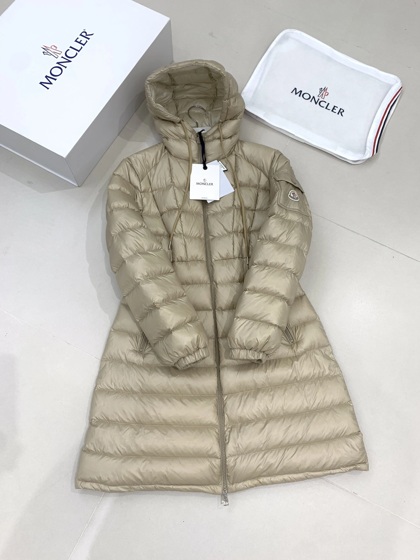 Attractive Moncler Down Jackets 145923