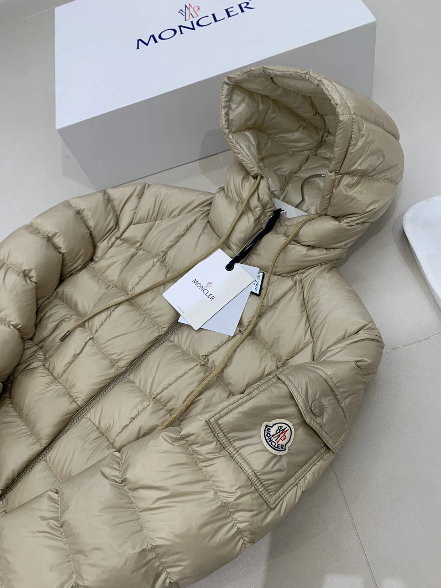 Attractive Moncler Down Jackets 145923