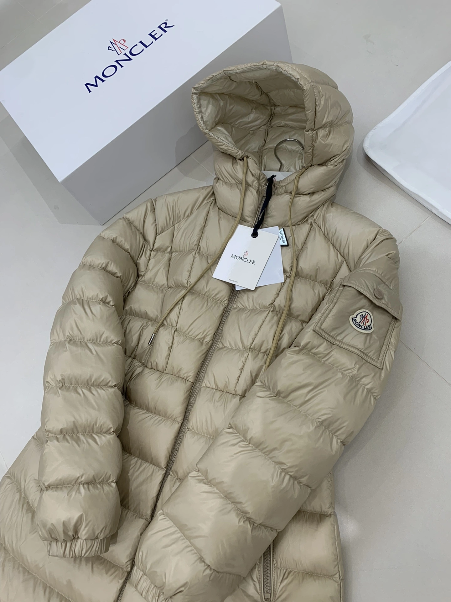 Attractive Moncler Down Jackets 145923