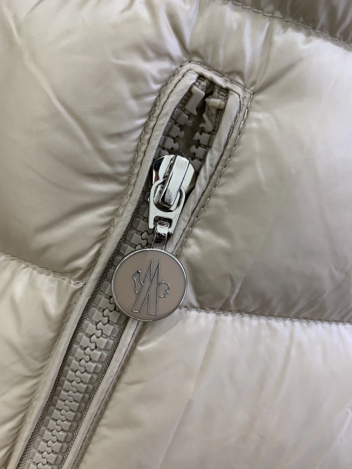 Attractive Moncler Down Jackets 145923