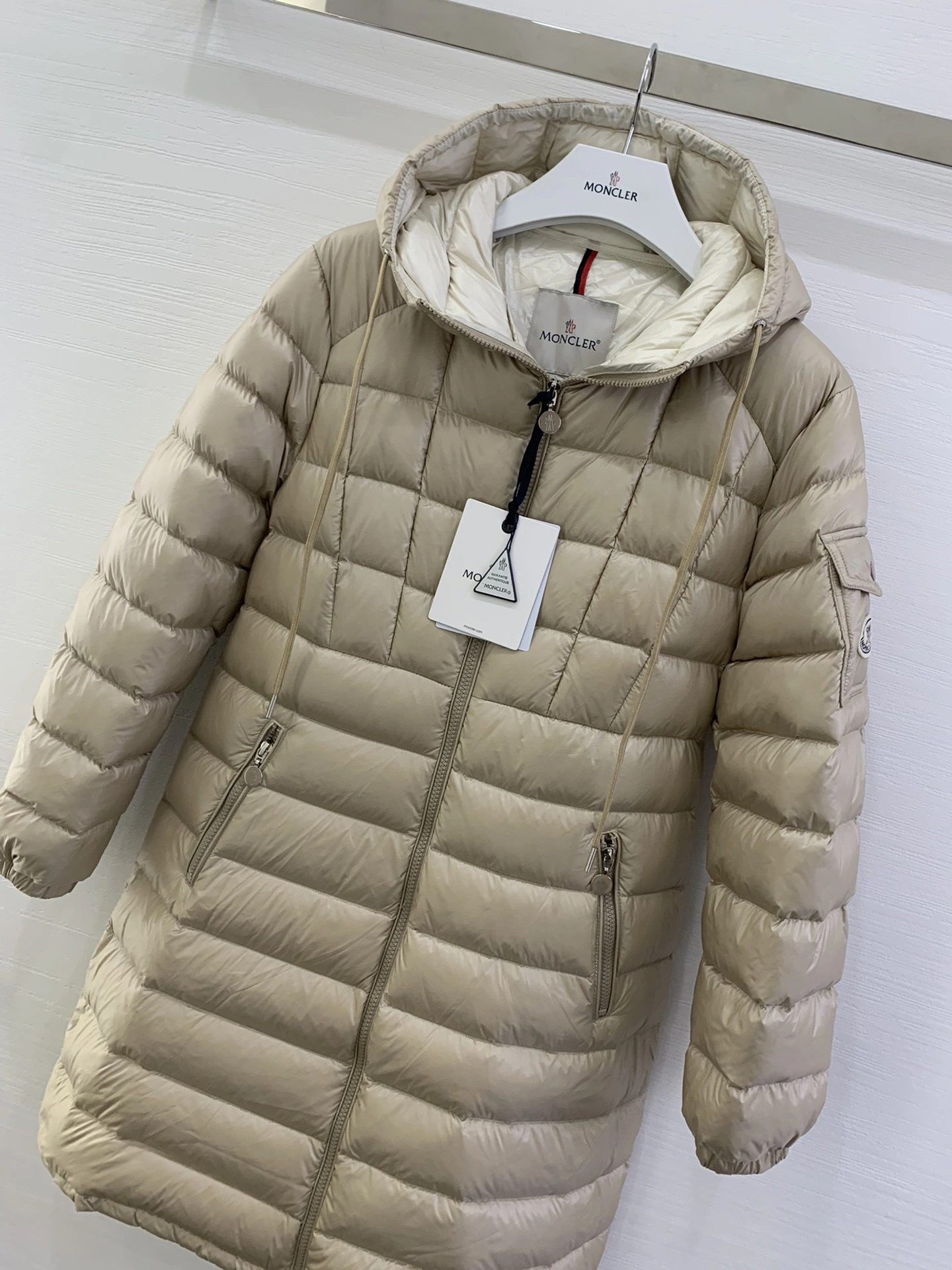 Affordable Moncler Down Jackets 145918
