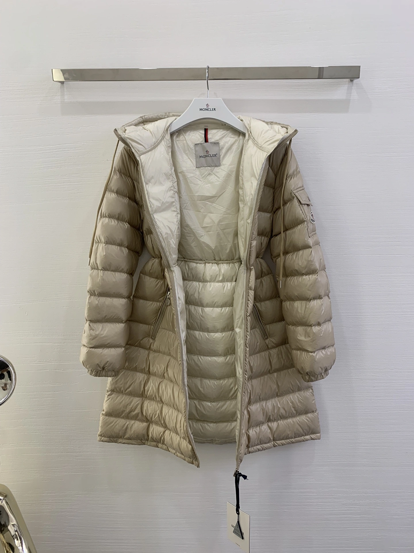 Affordable Moncler Down Jackets 145918