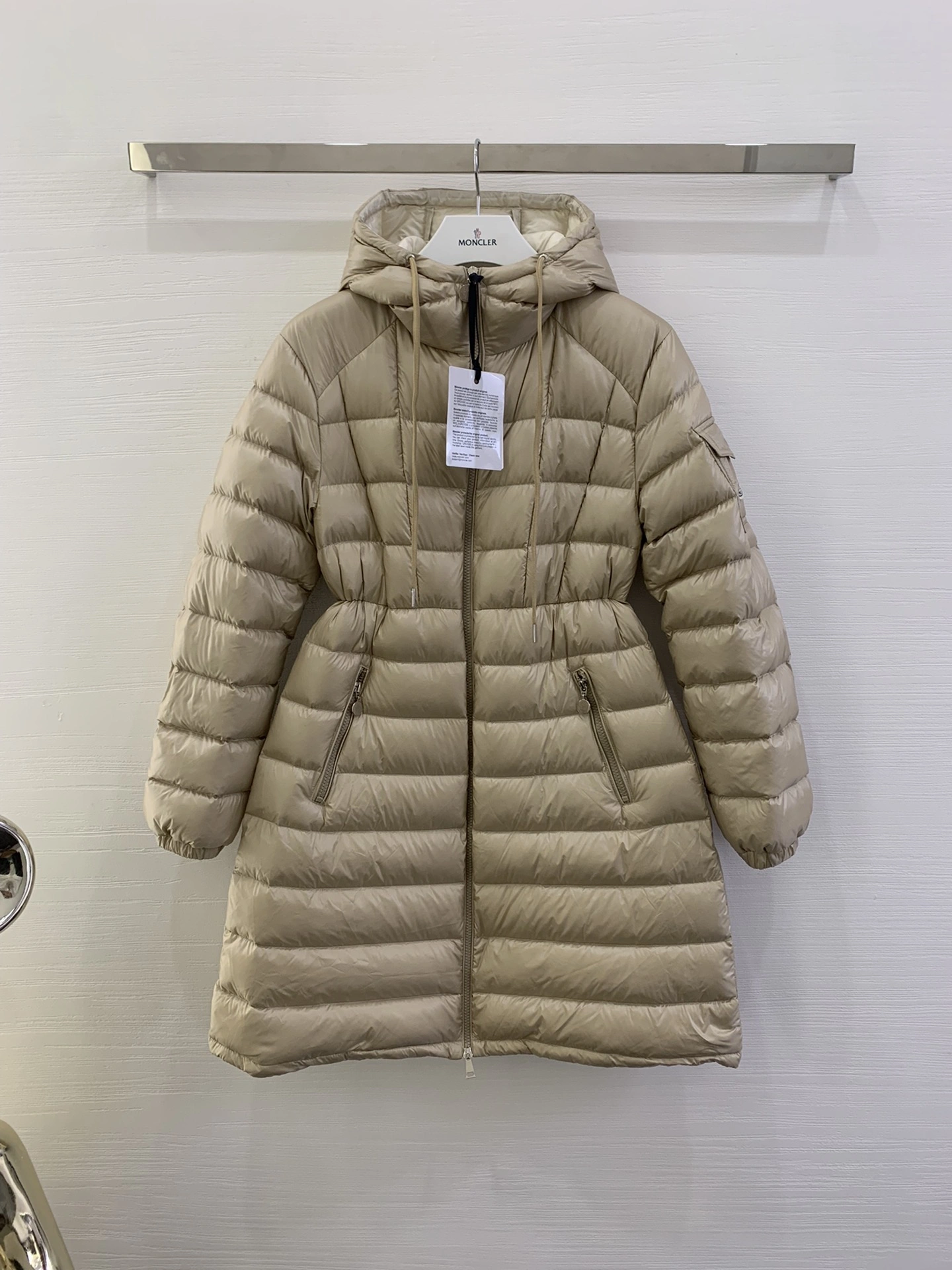 Affordable Moncler Down Jackets 145918