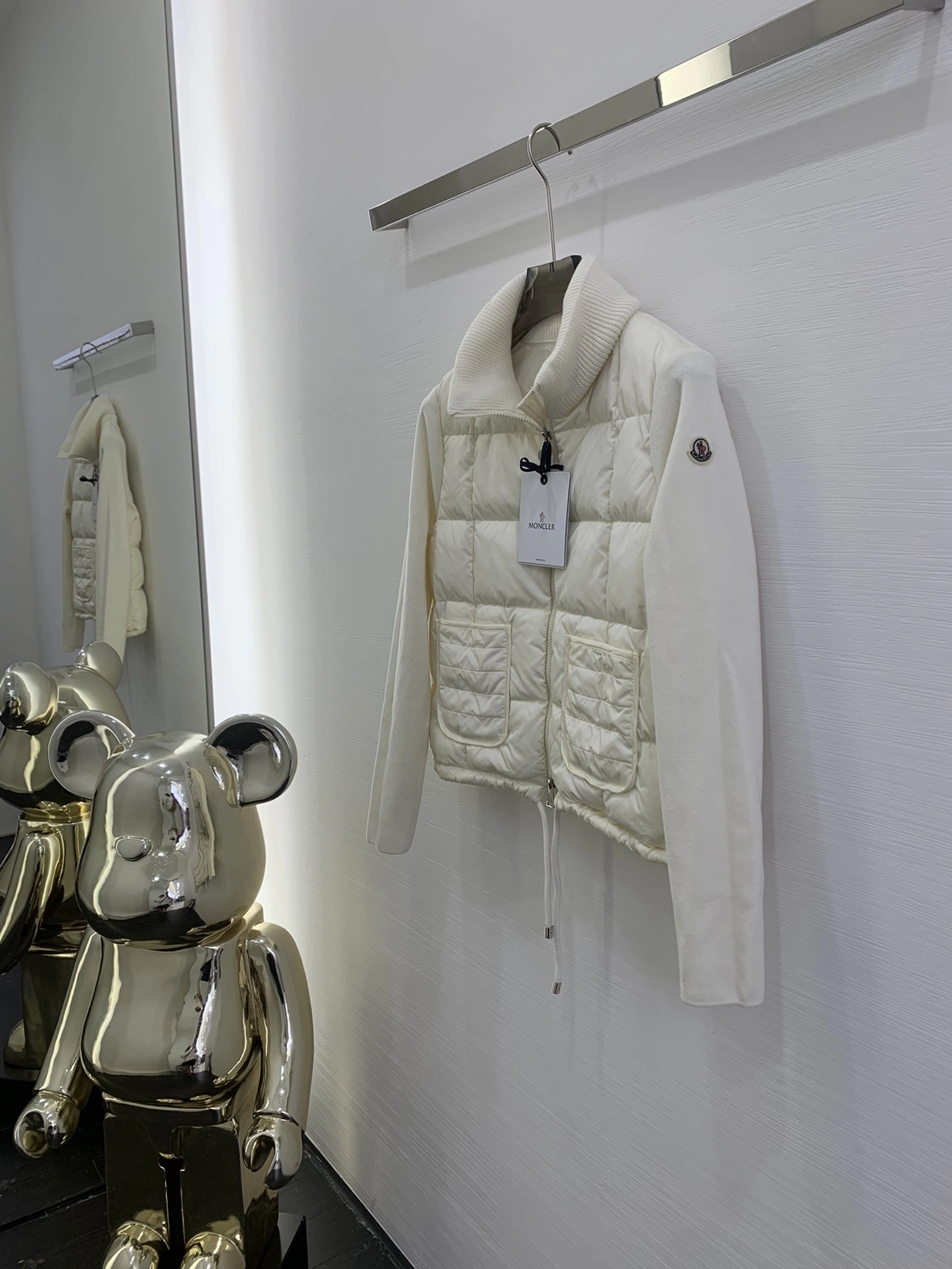 Moncler Down Jackets OdorResistant 145915