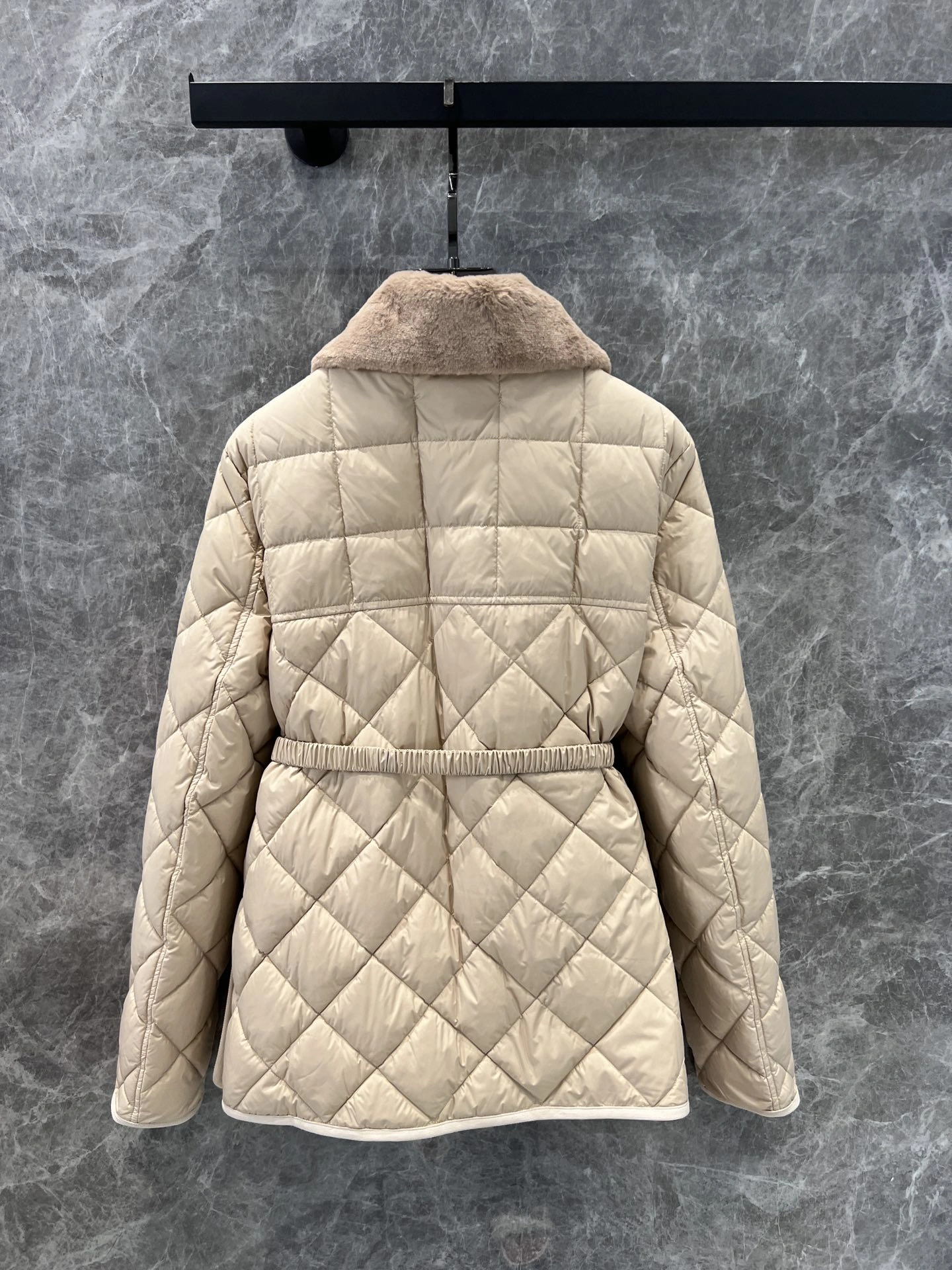 EasyCare Moncler Down Jackets 145919