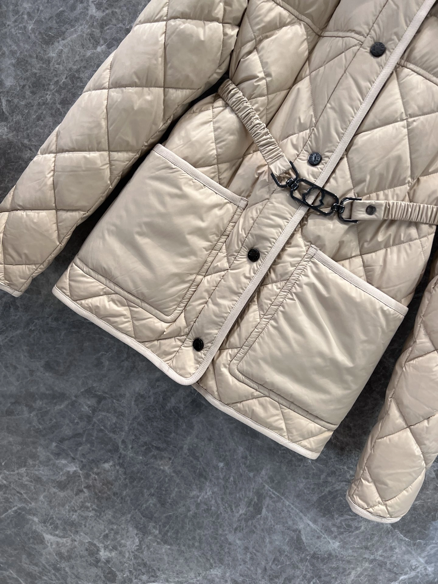 EasyCare Moncler Down Jackets 145919