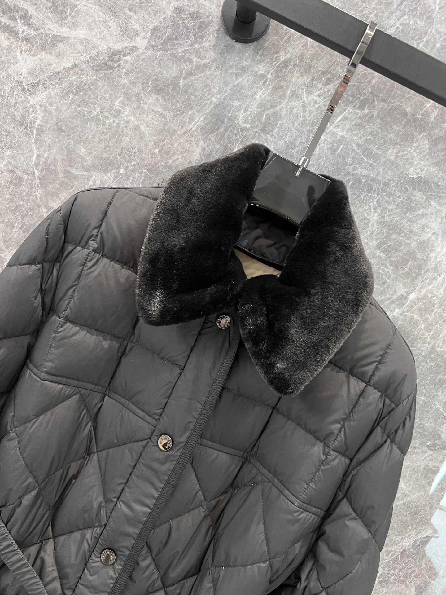 GoAnywhere Moncler Down Jackets 145903