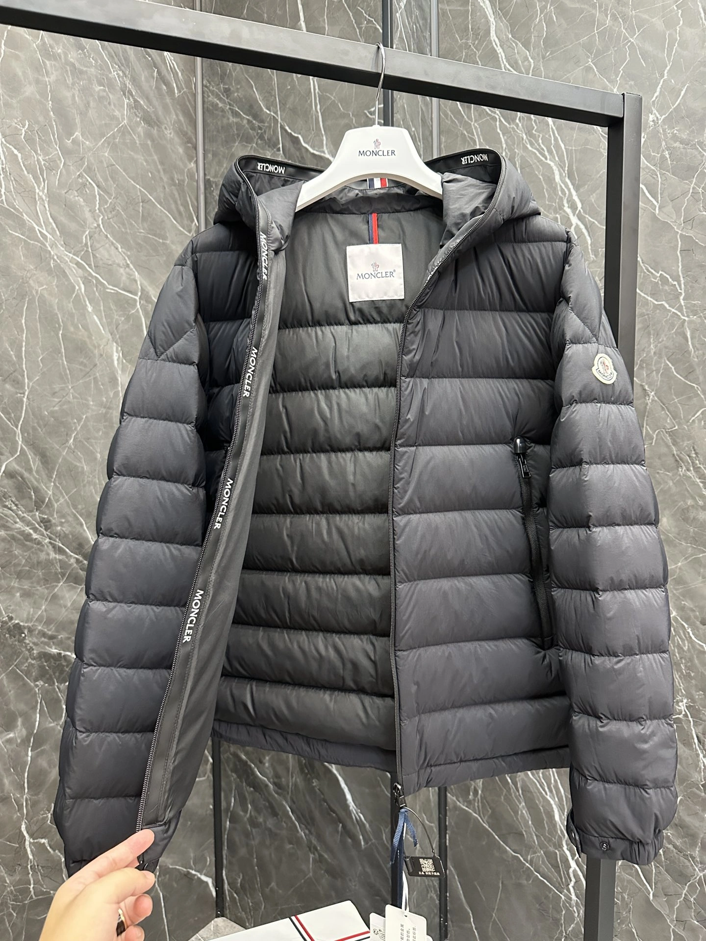 FastDry Moncler Down Jackets 145916