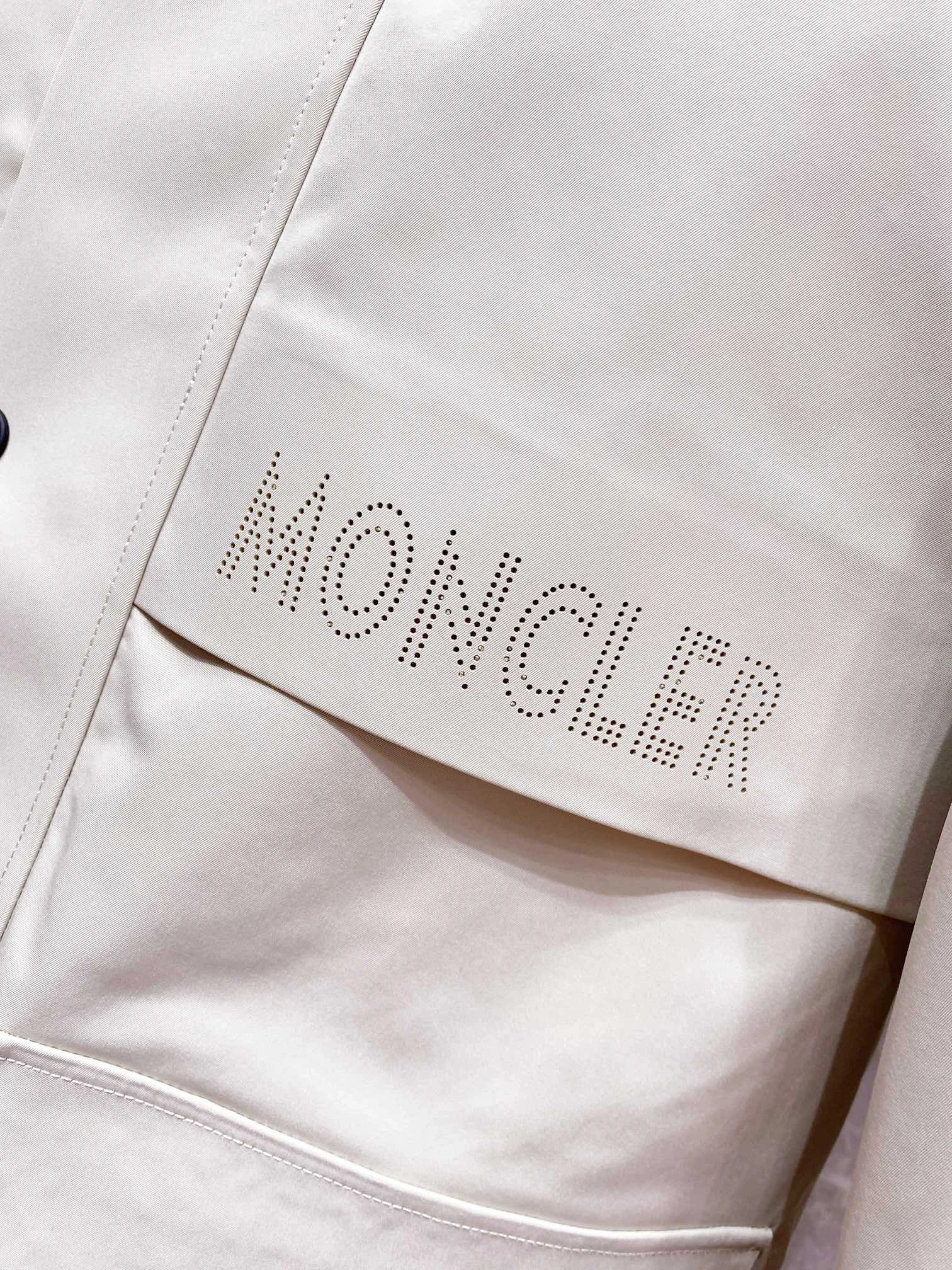 Moncler Down Jackets WaterResistant 145901