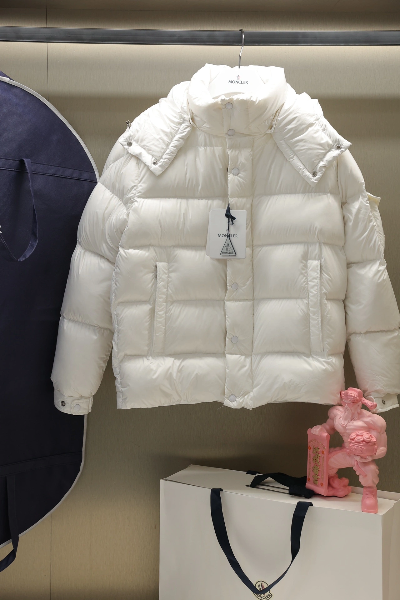 Moncler Down Jackets Modern 145929