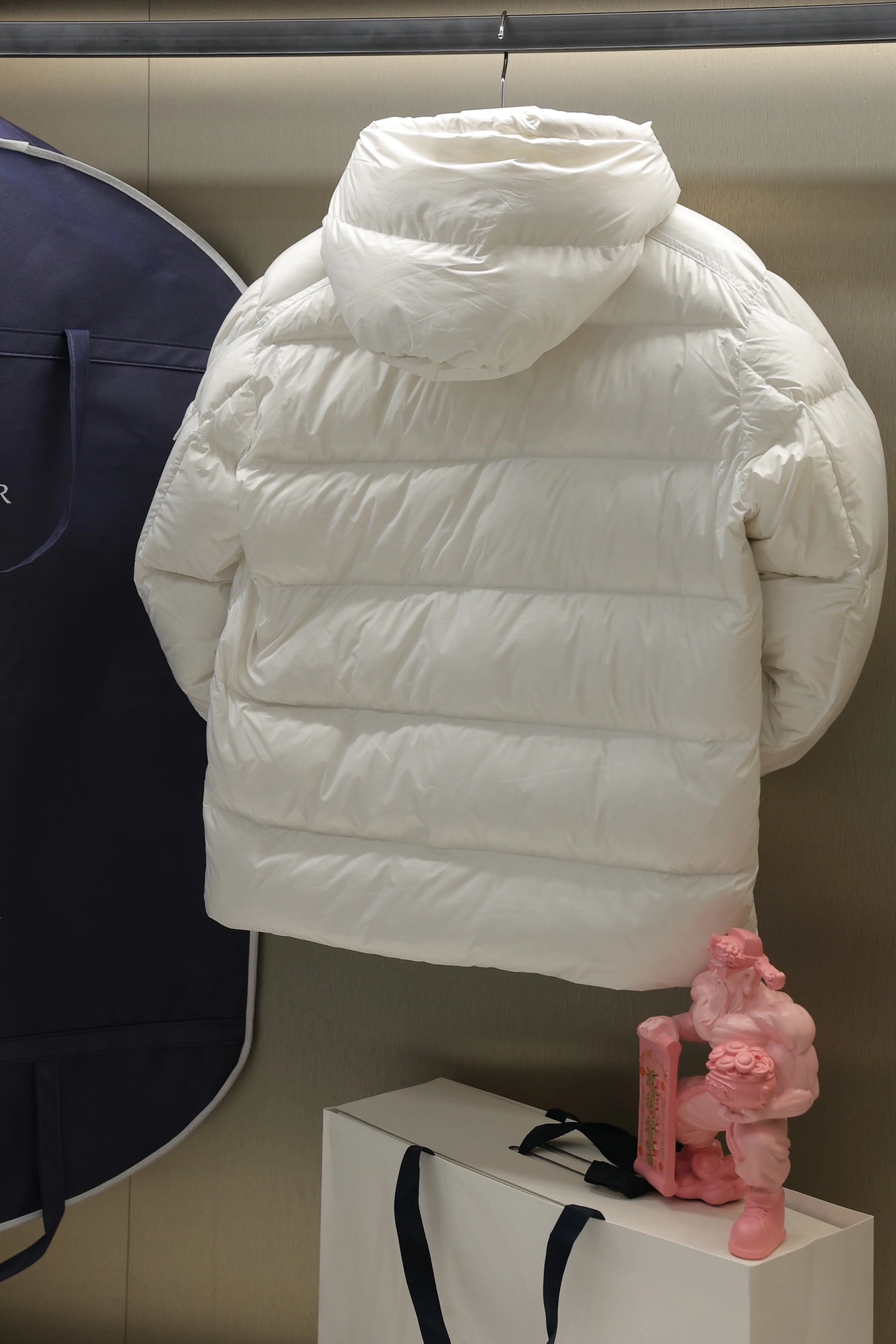 Moncler Down Jackets Modern 145929