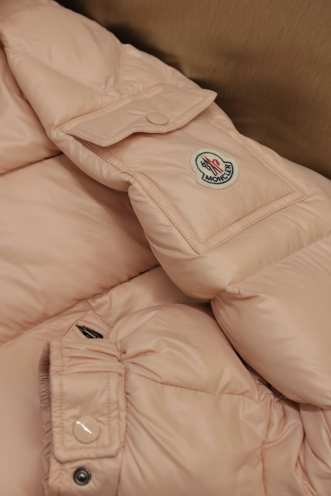 Moncler Down Jackets WrinkleFree 145927