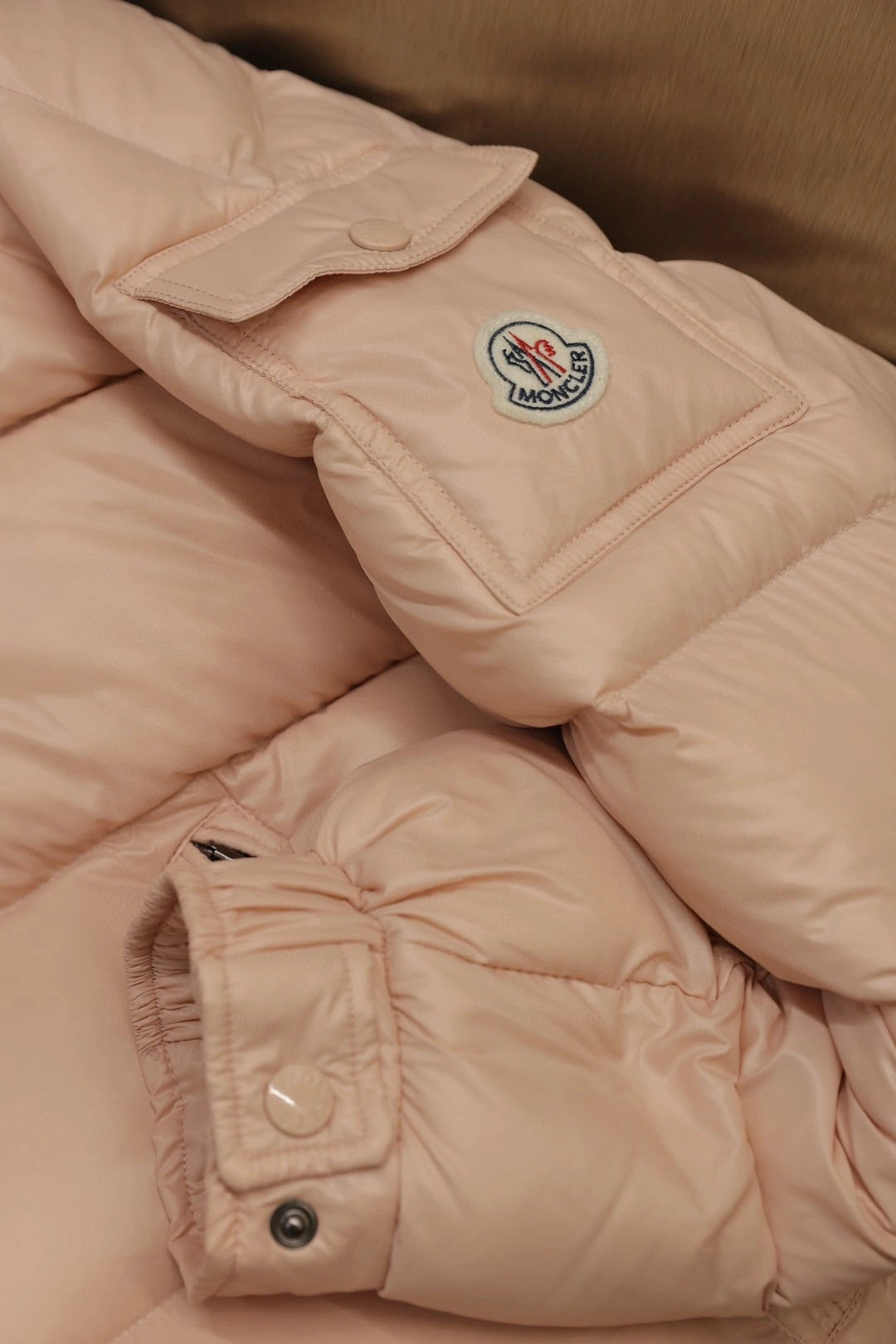 Moncler Down Jackets WrinkleFree 145927