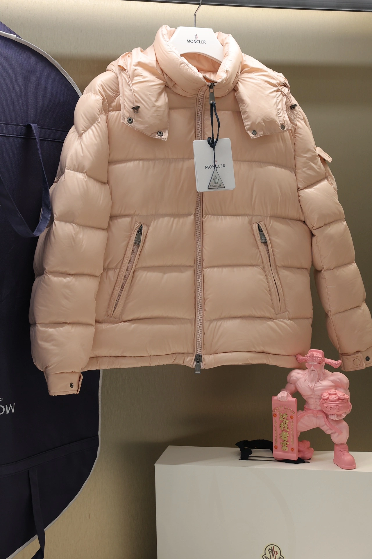 Moncler Down Jackets WrinkleFree 145927