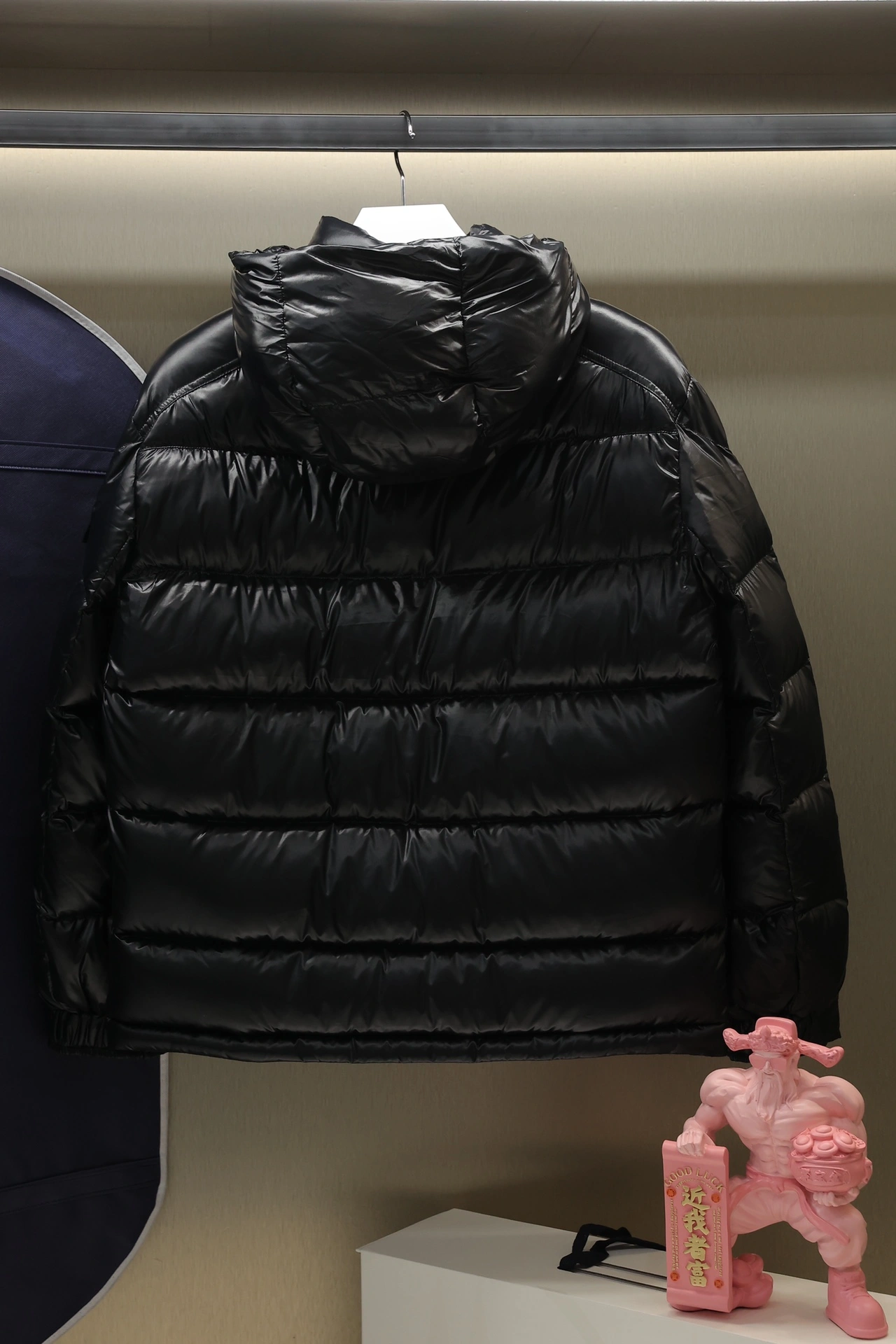 Casual Moncler Down Jackets 145914