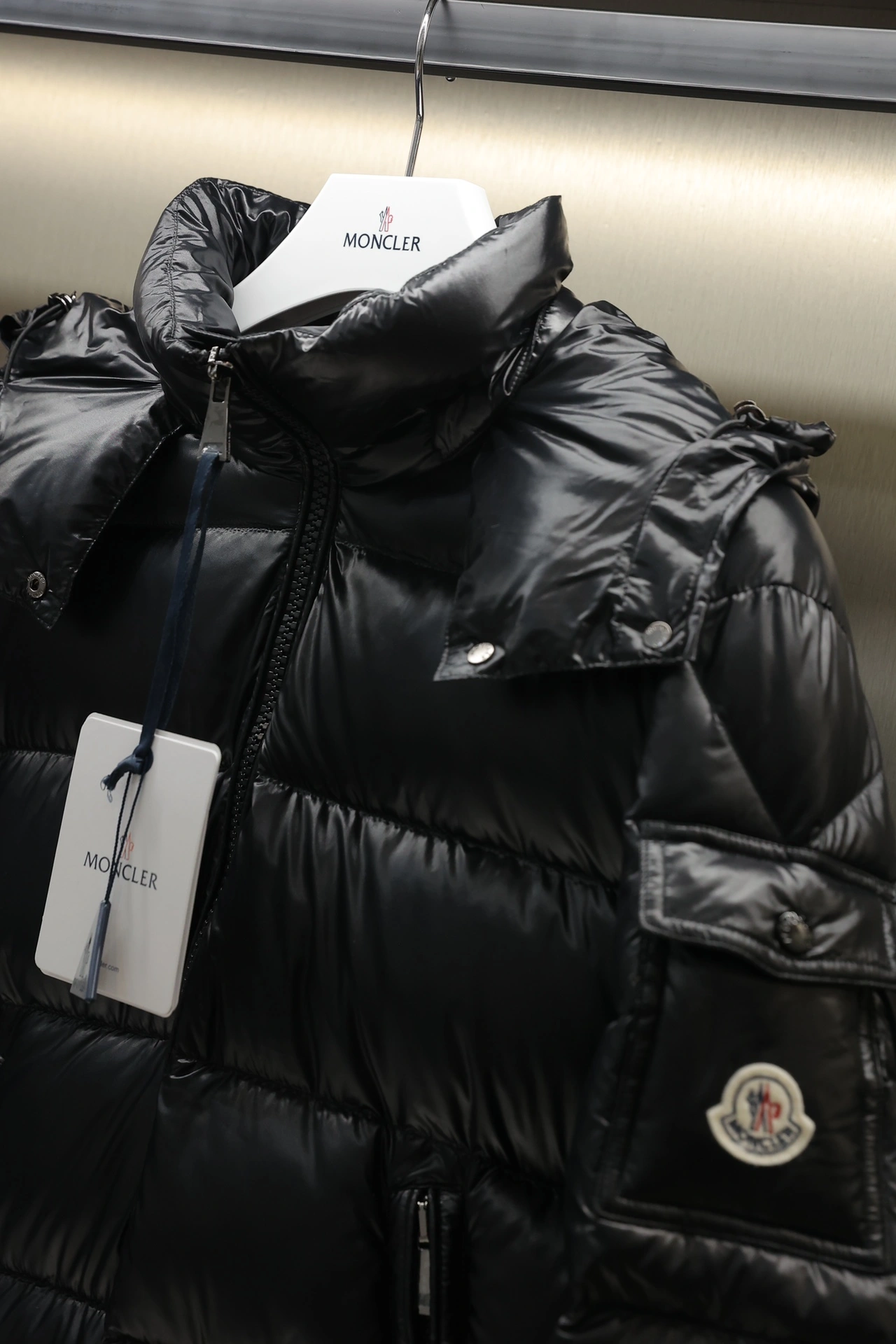 Casual Moncler Down Jackets 145914
