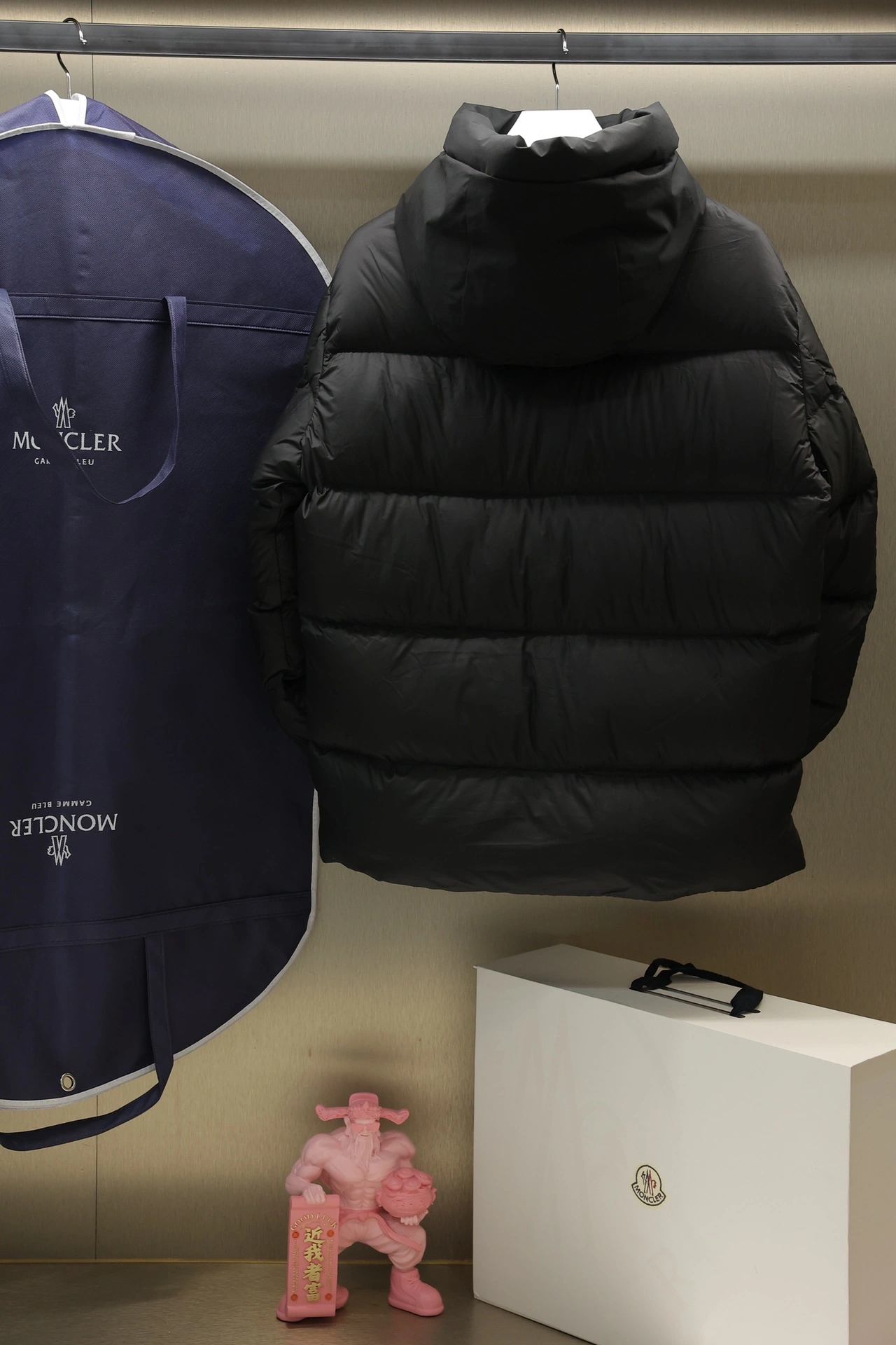 Moncler Down Jackets UrbanStyle 145928