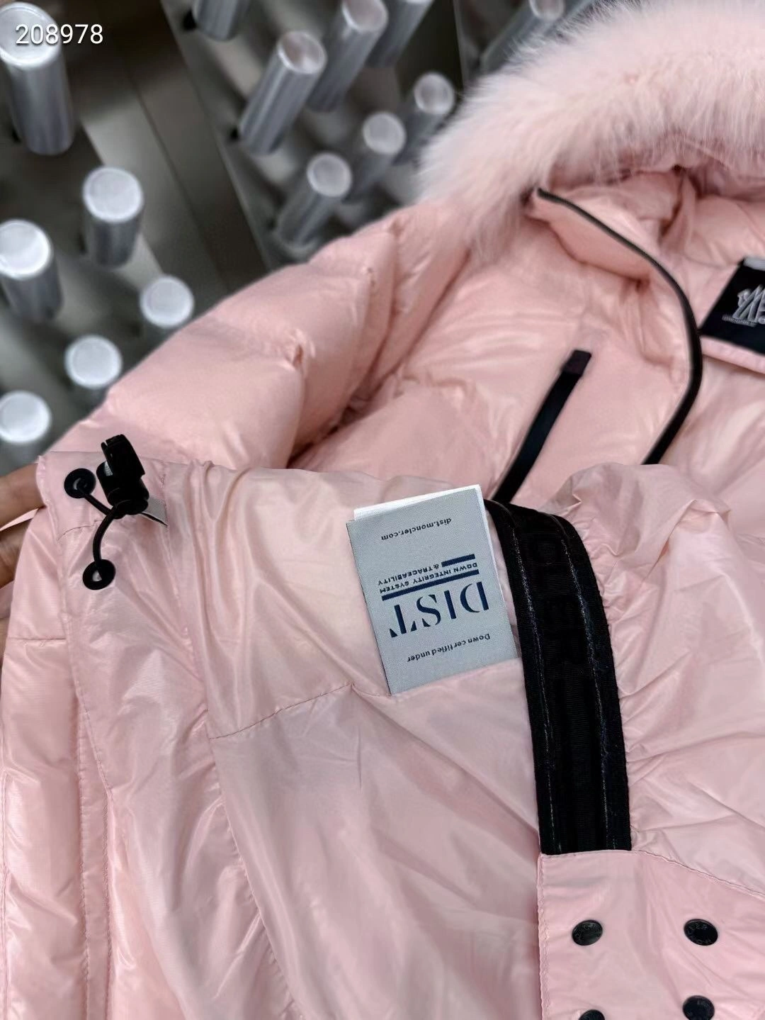 Moncler Down Jackets UrbanStyle 145898