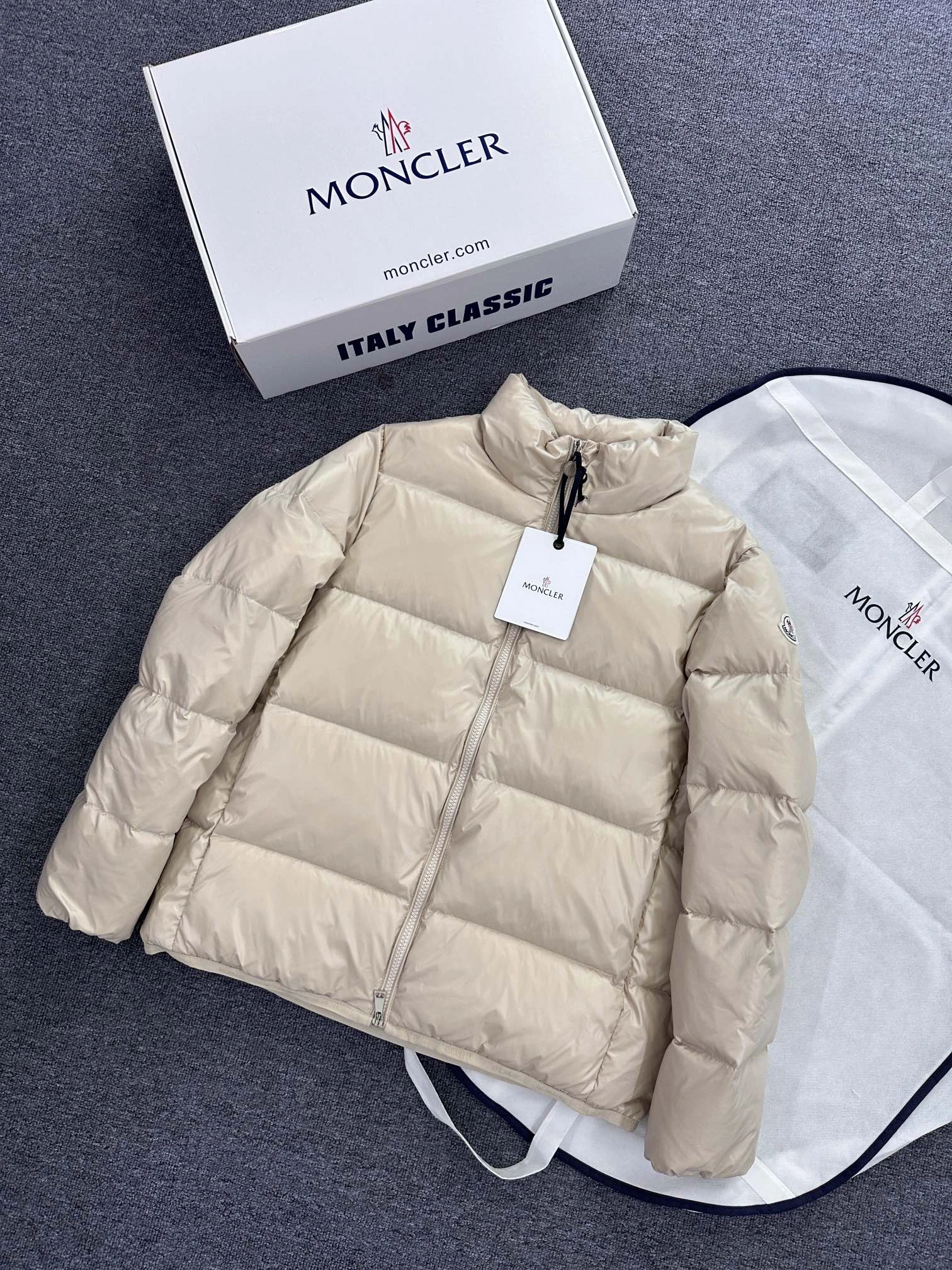 Moncler Down Jackets SmartChoice 145893