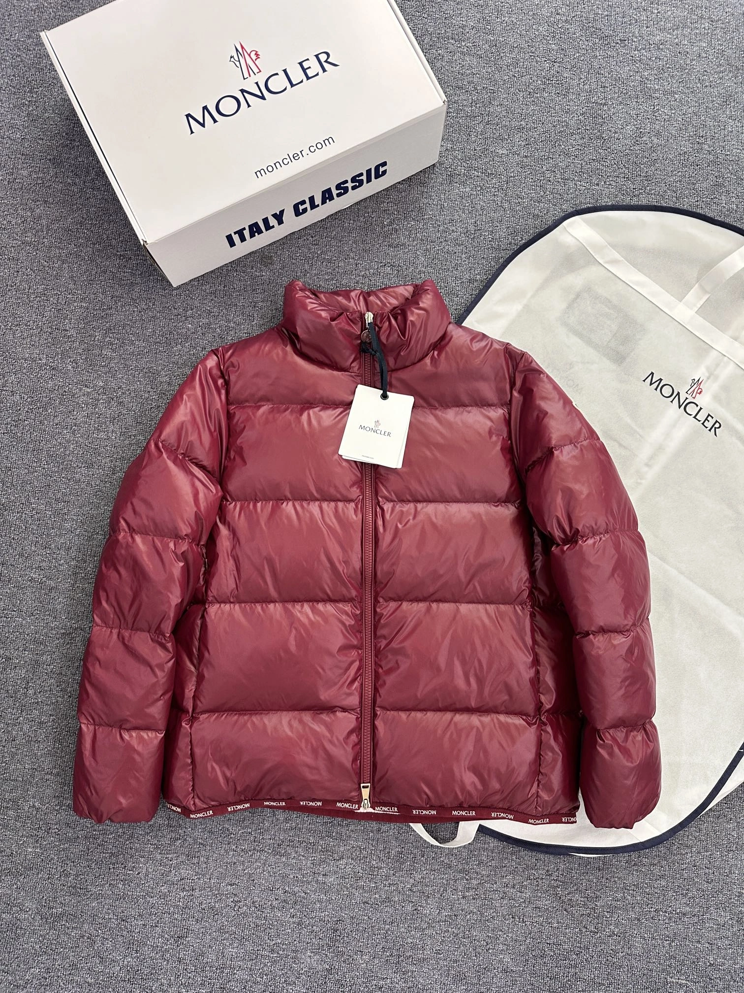 Efficient Moncler Down Jackets 145892
