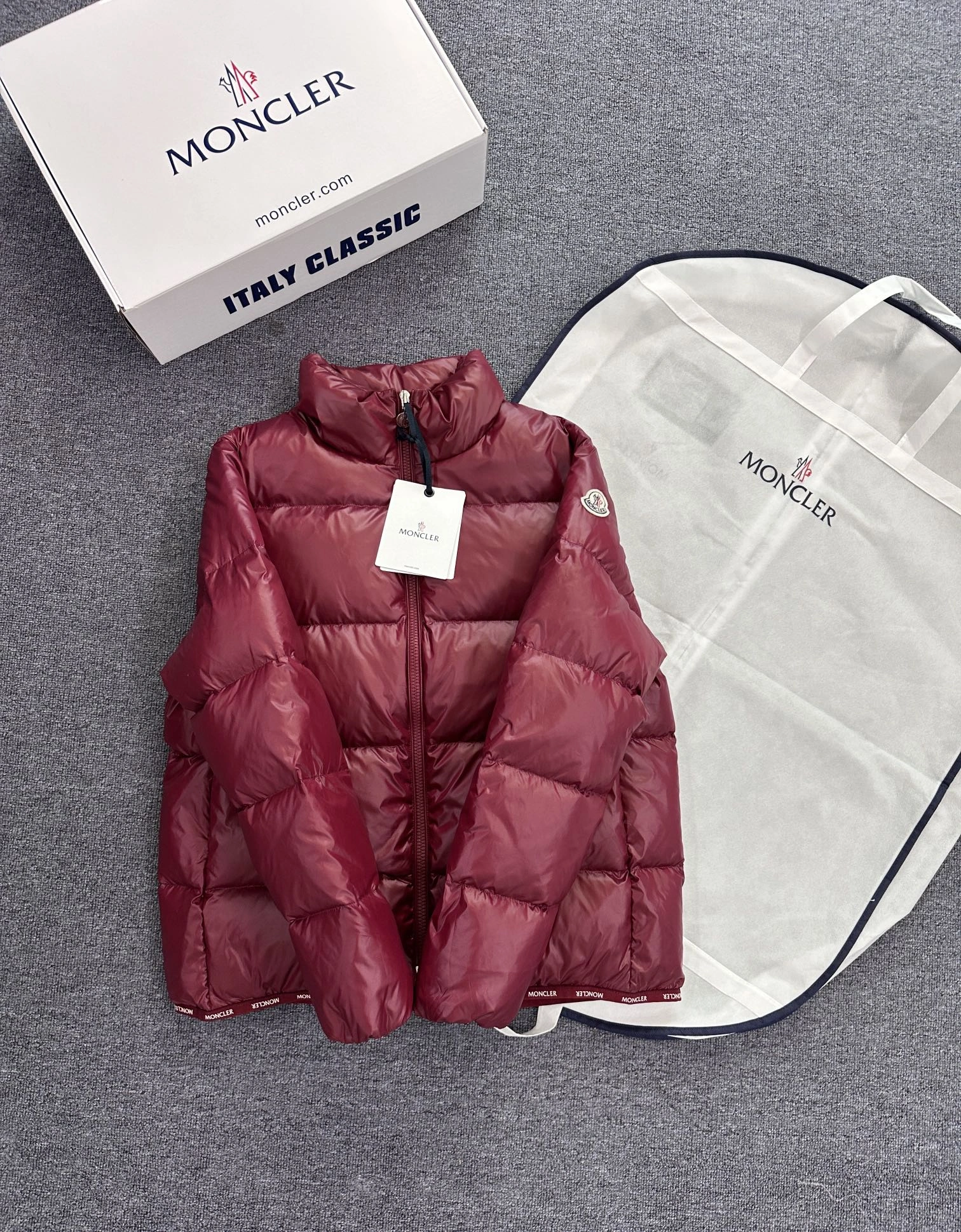 Efficient Moncler Down Jackets 145892